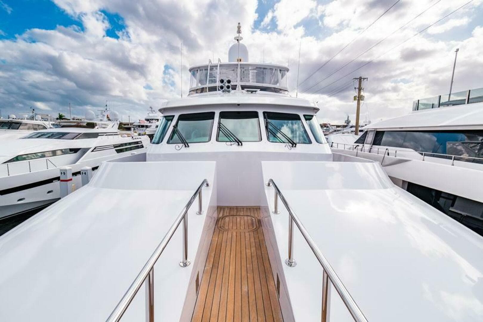 1995 Hatteras Flybridge — photo 75