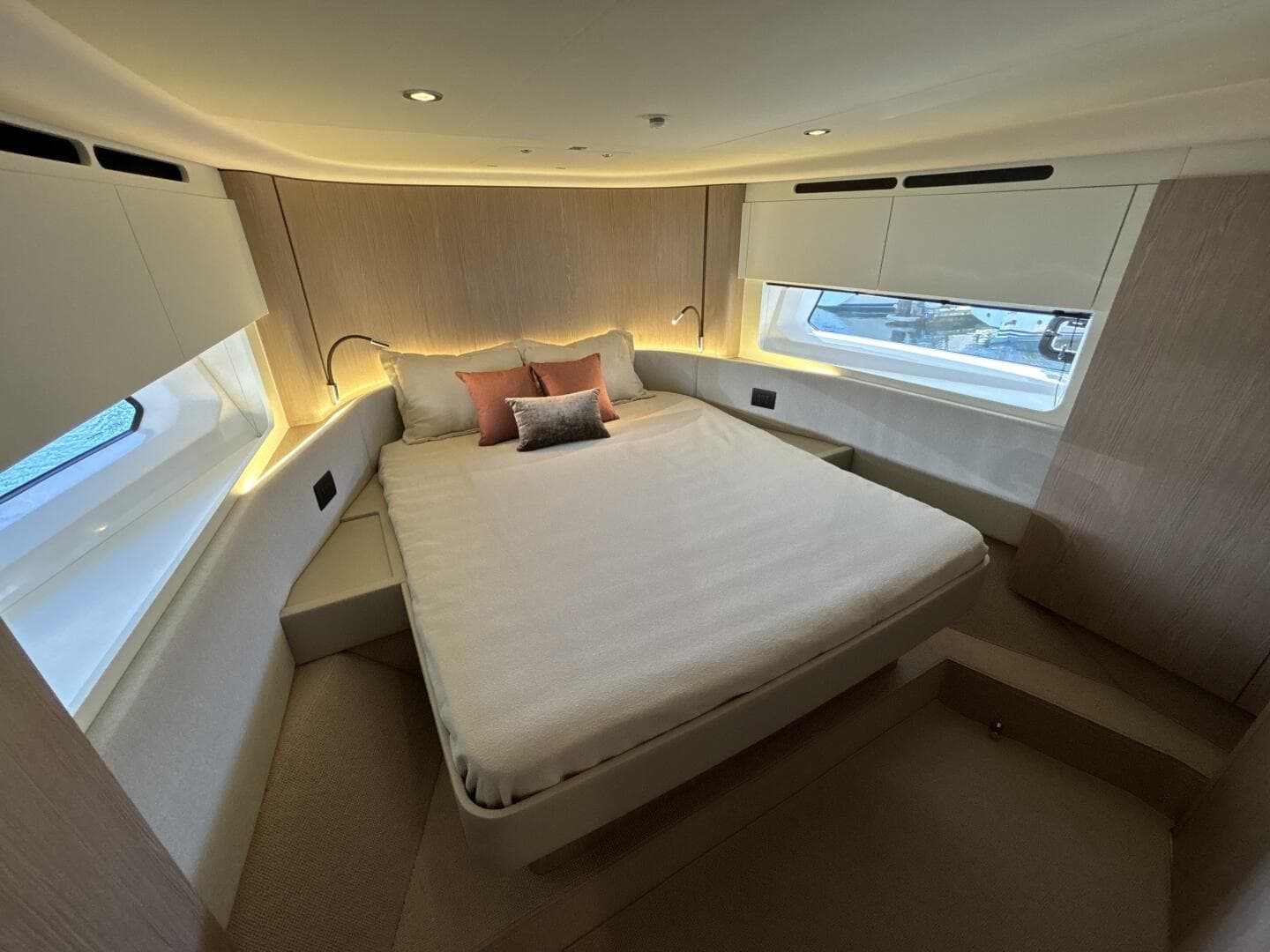 2025 Azimut Fly 53 — photo 25