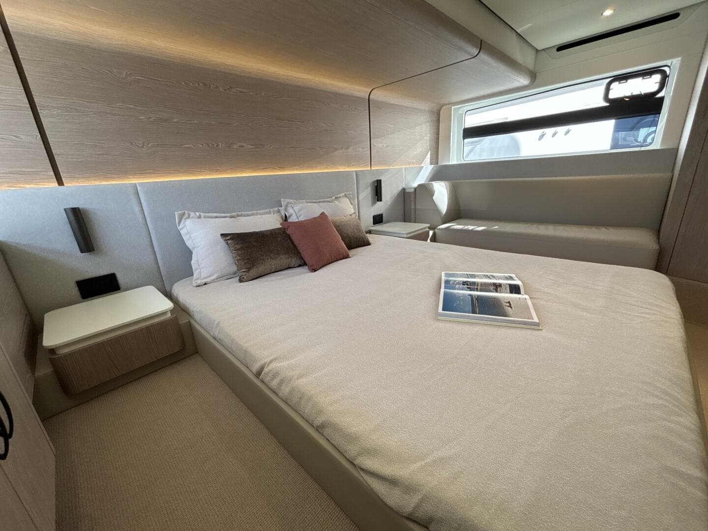 2025 Azimut Fly 53 — photo 19