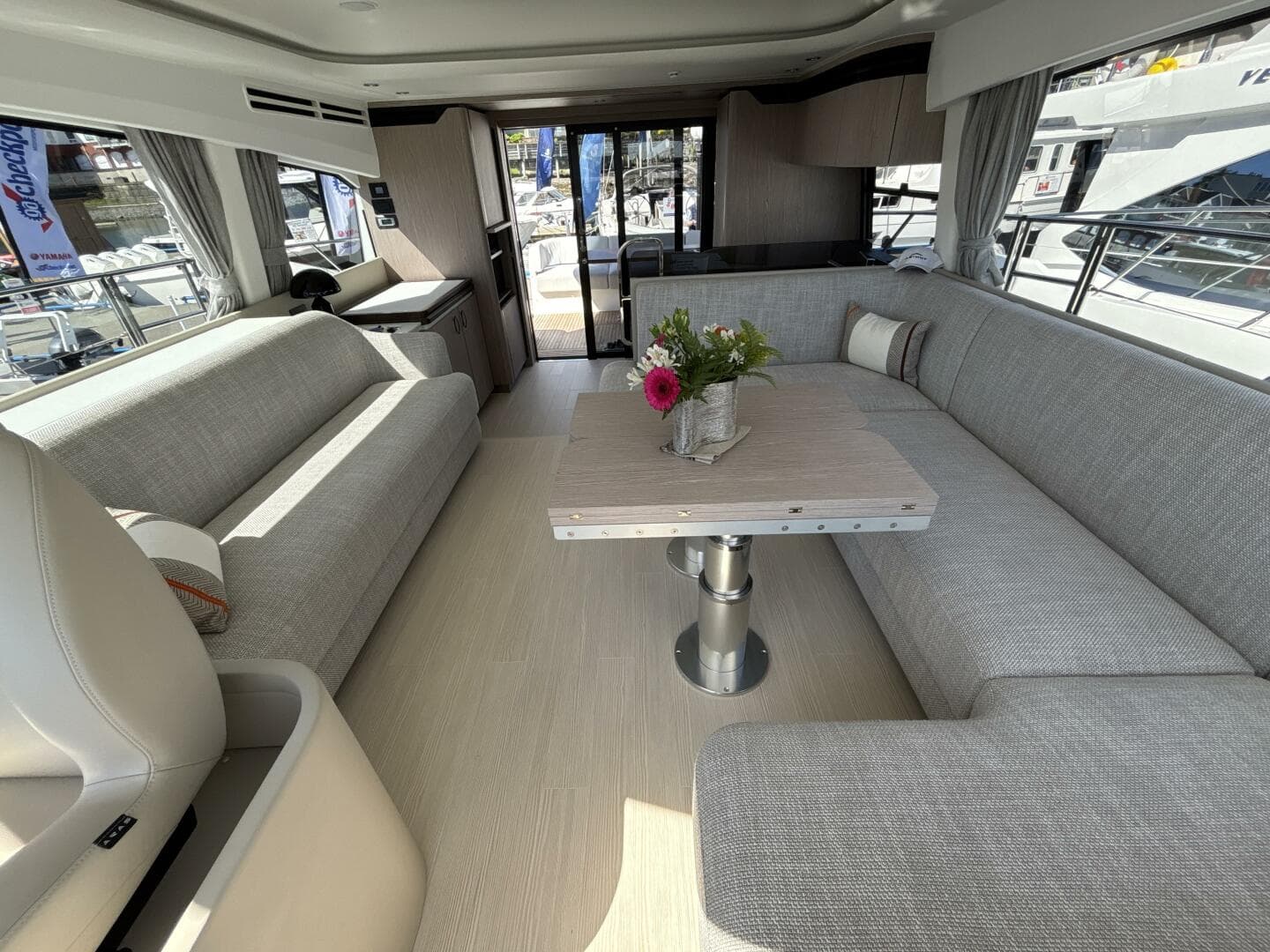 2025 Azimut Fly 53 — photo 16