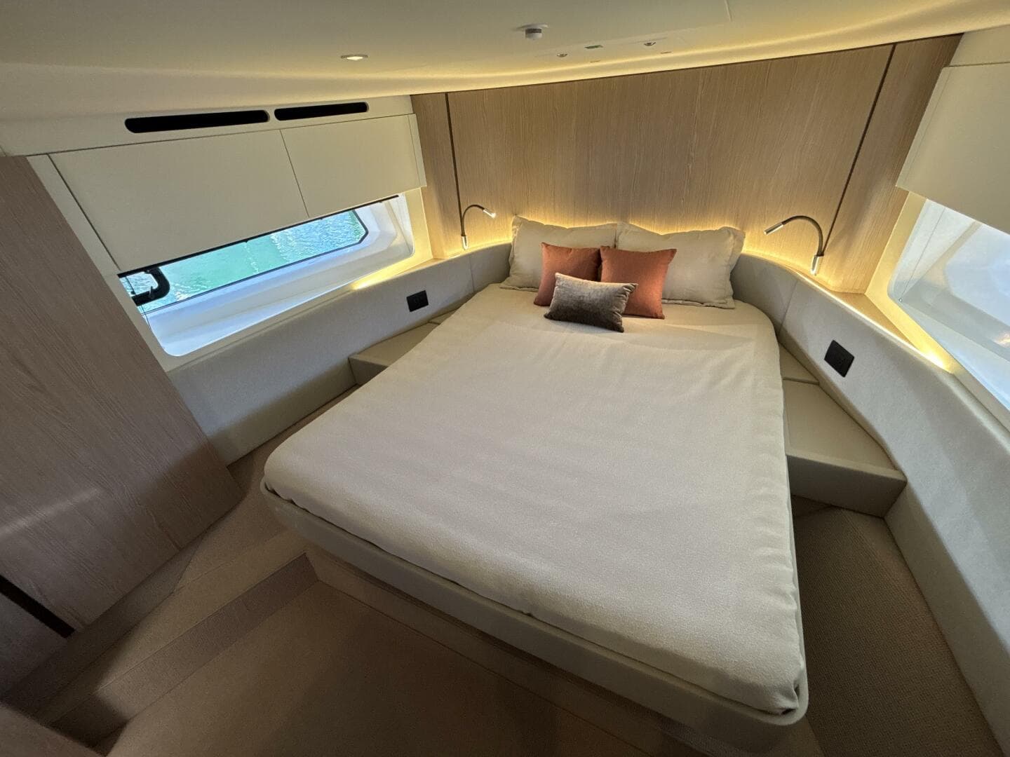 2025 Azimut Fly 53 — photo 28