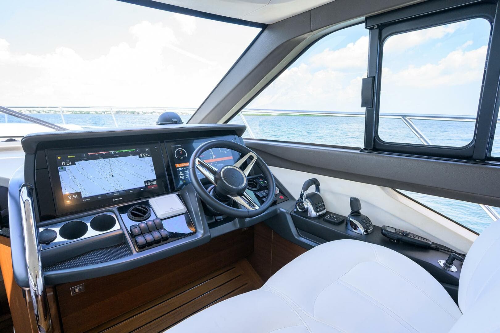 2018 Princess F49 — photo 51