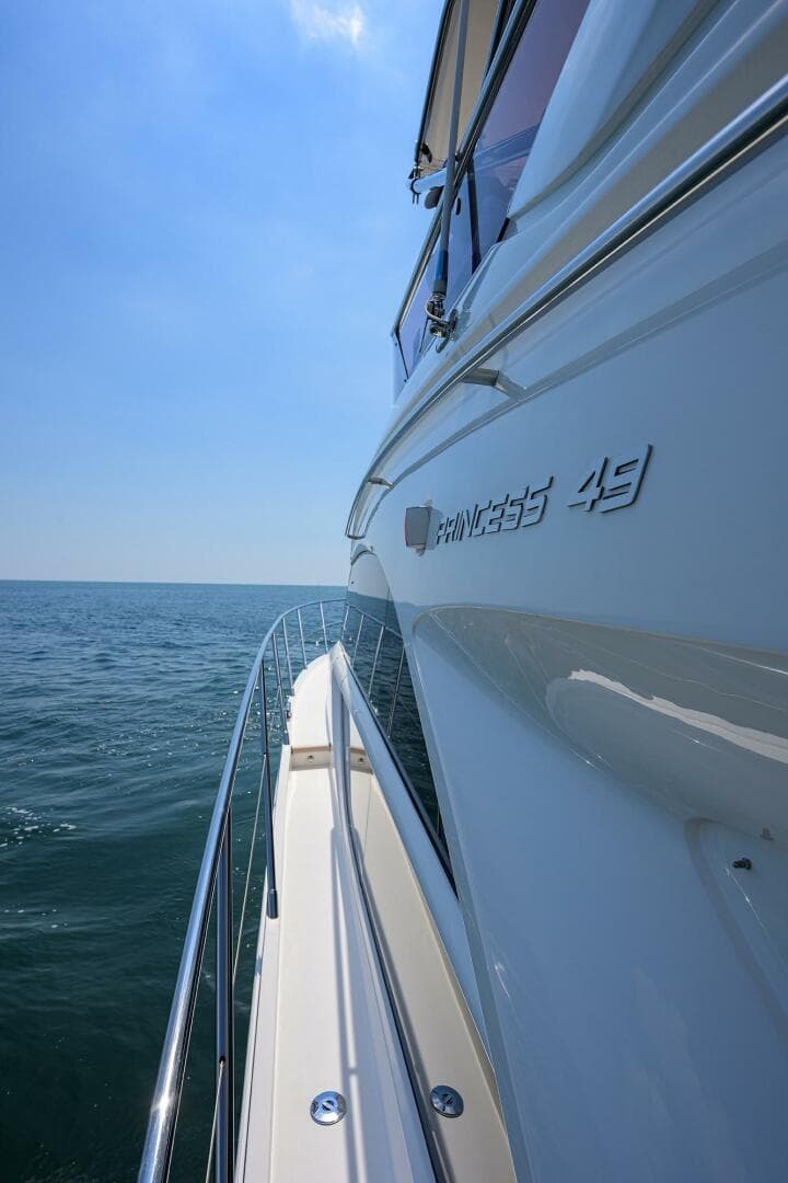 2018 Princess F49 — photo 75