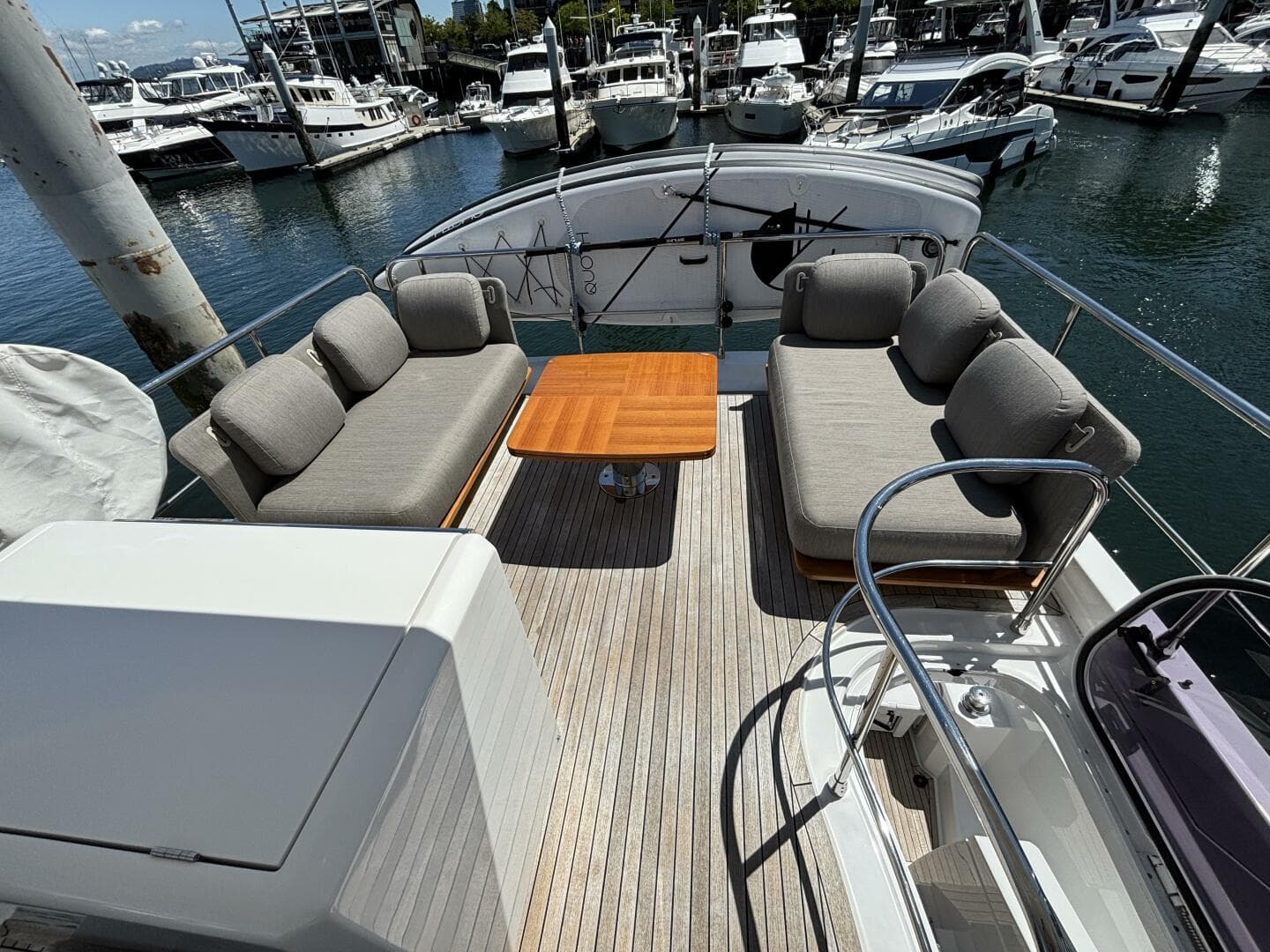2019 Azimut 50 — photo 39