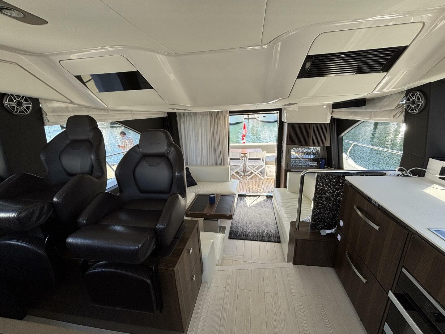 2019 Azimut 50 — photo 32