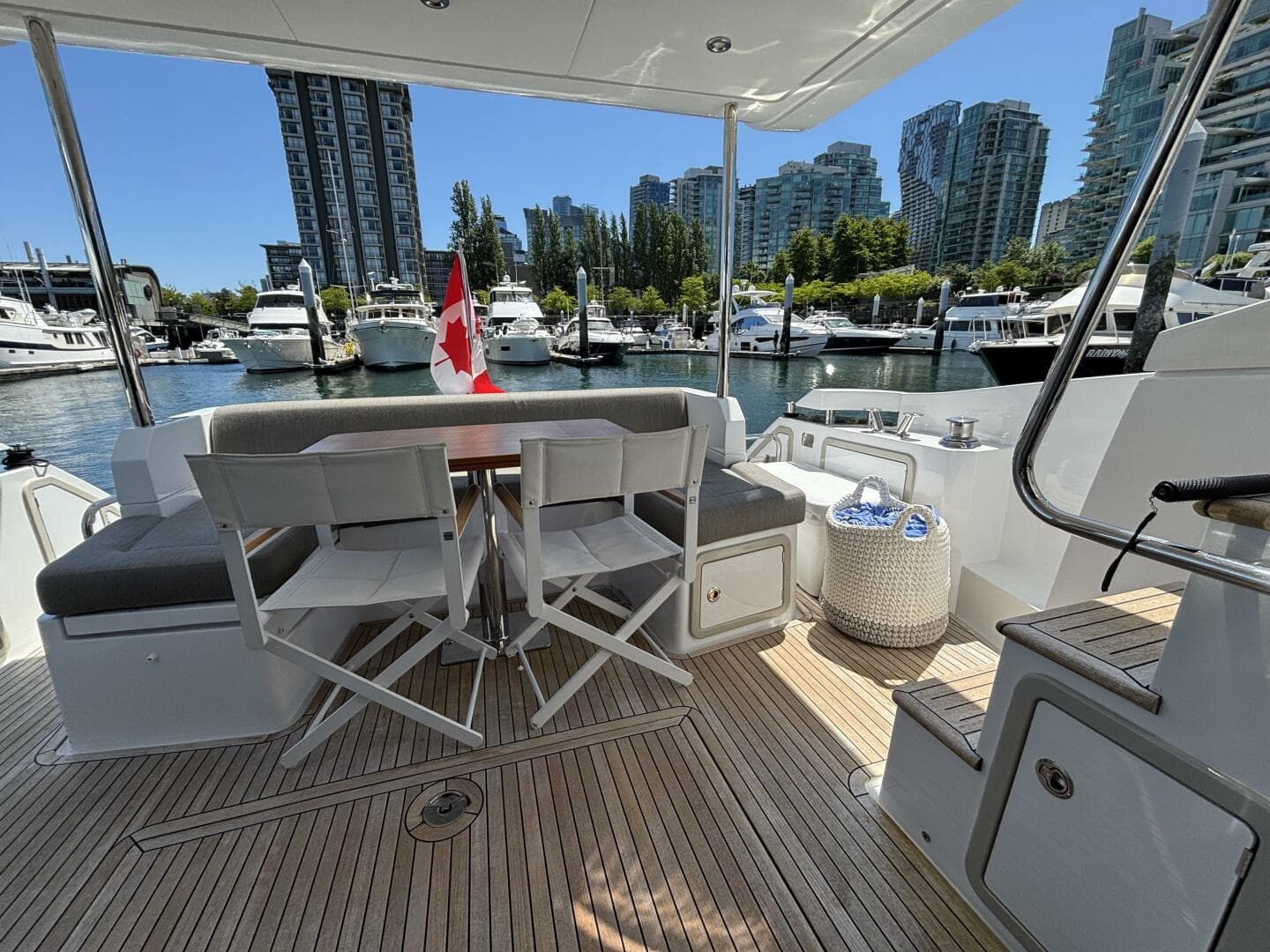 2019 Azimut 50 — photo 35