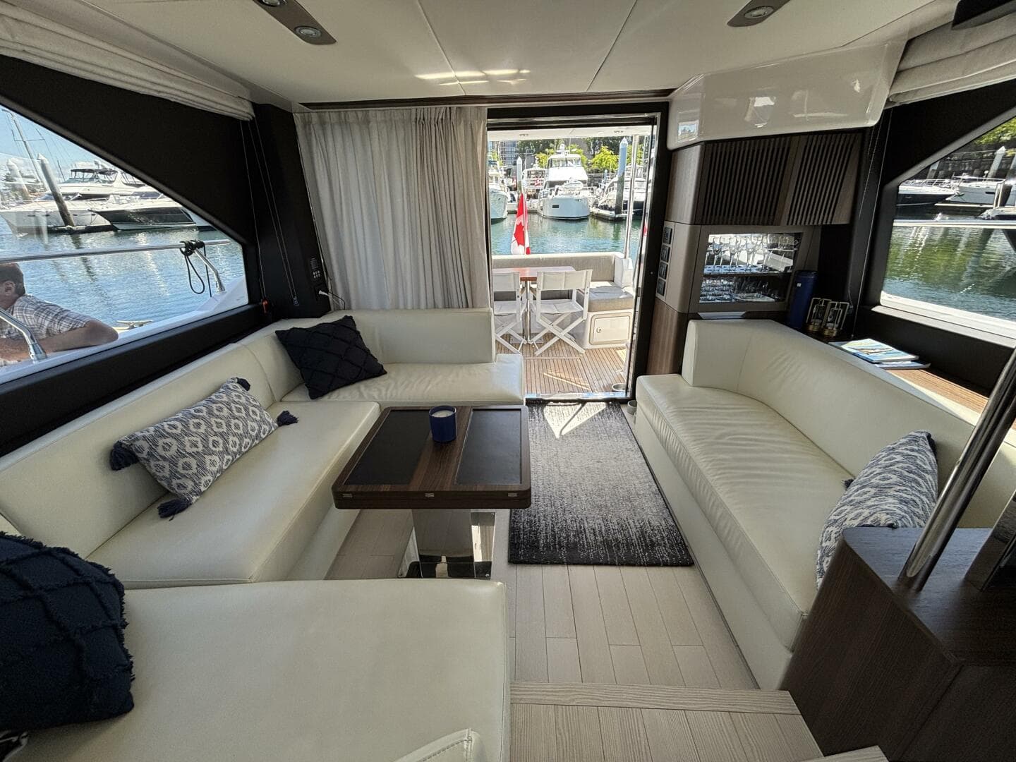 2019 Azimut 50 — photo 12