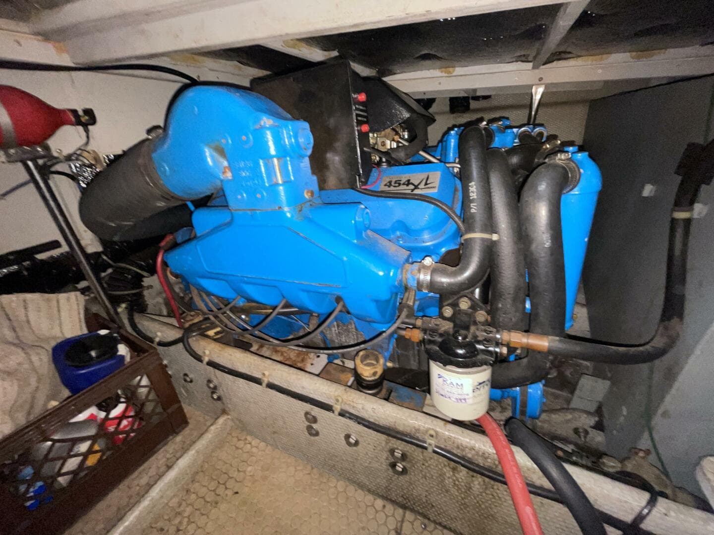 1994 Silverton 34 — photo 41