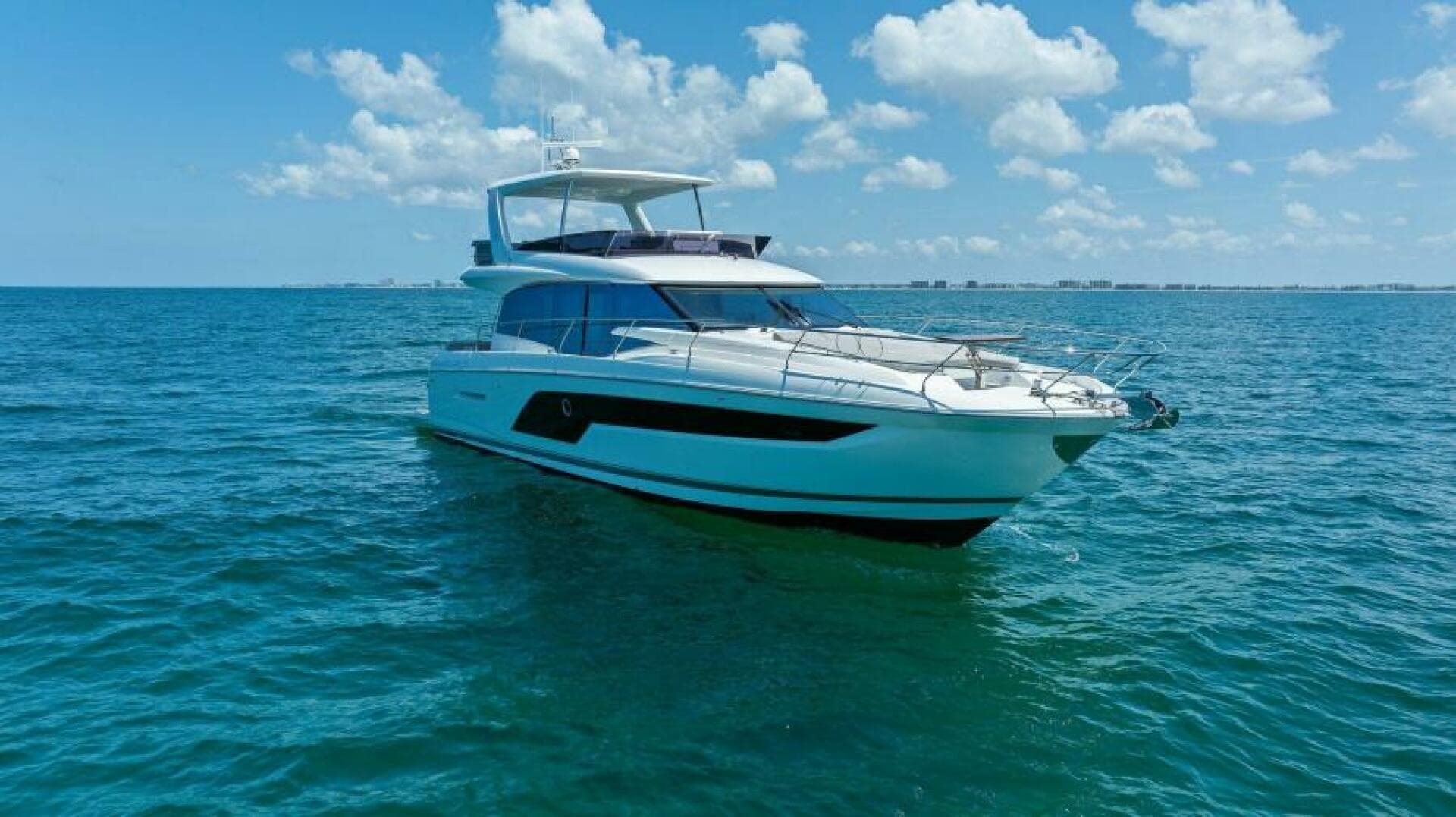 2022 Prestige 590 Flybridge — photo 58