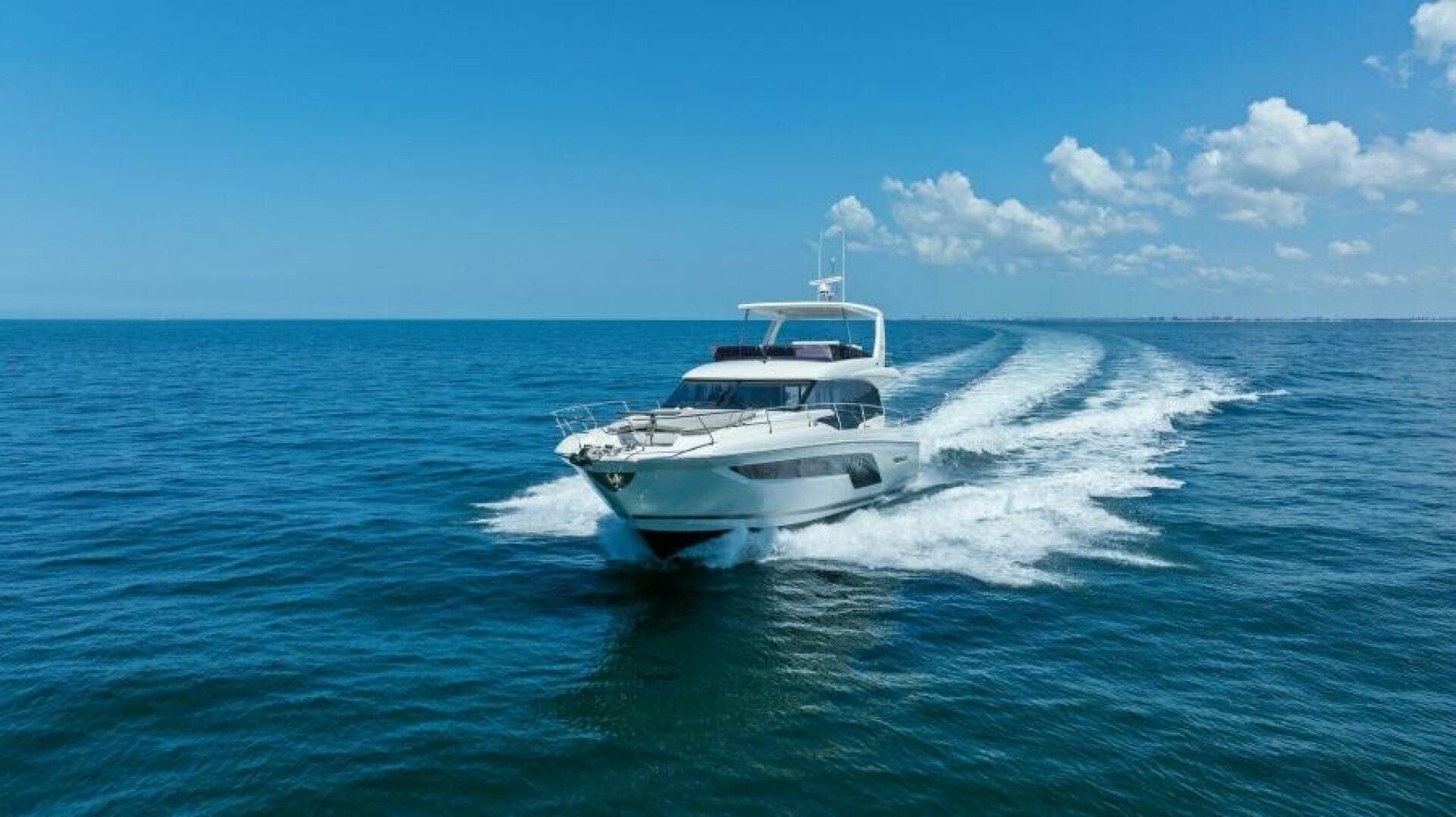 2022 Prestige 590 Flybridge — photo 78