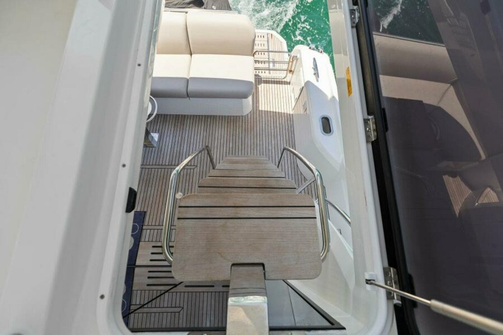 2022 Prestige 590 Flybridge — photo 49