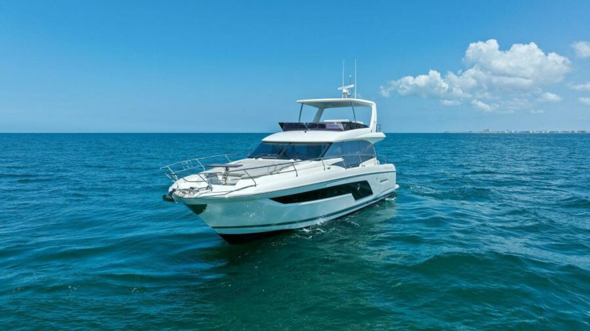 2022 Prestige 590 Flybridge — photo 61