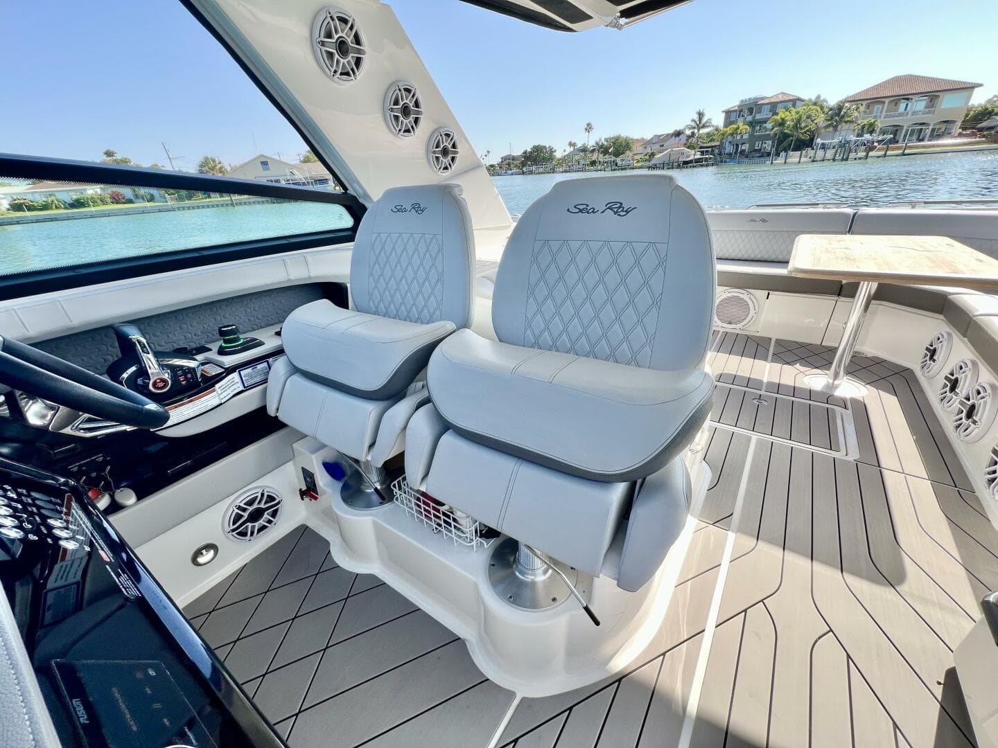 2022 Sea Ray Slx 400 OB — photo 11