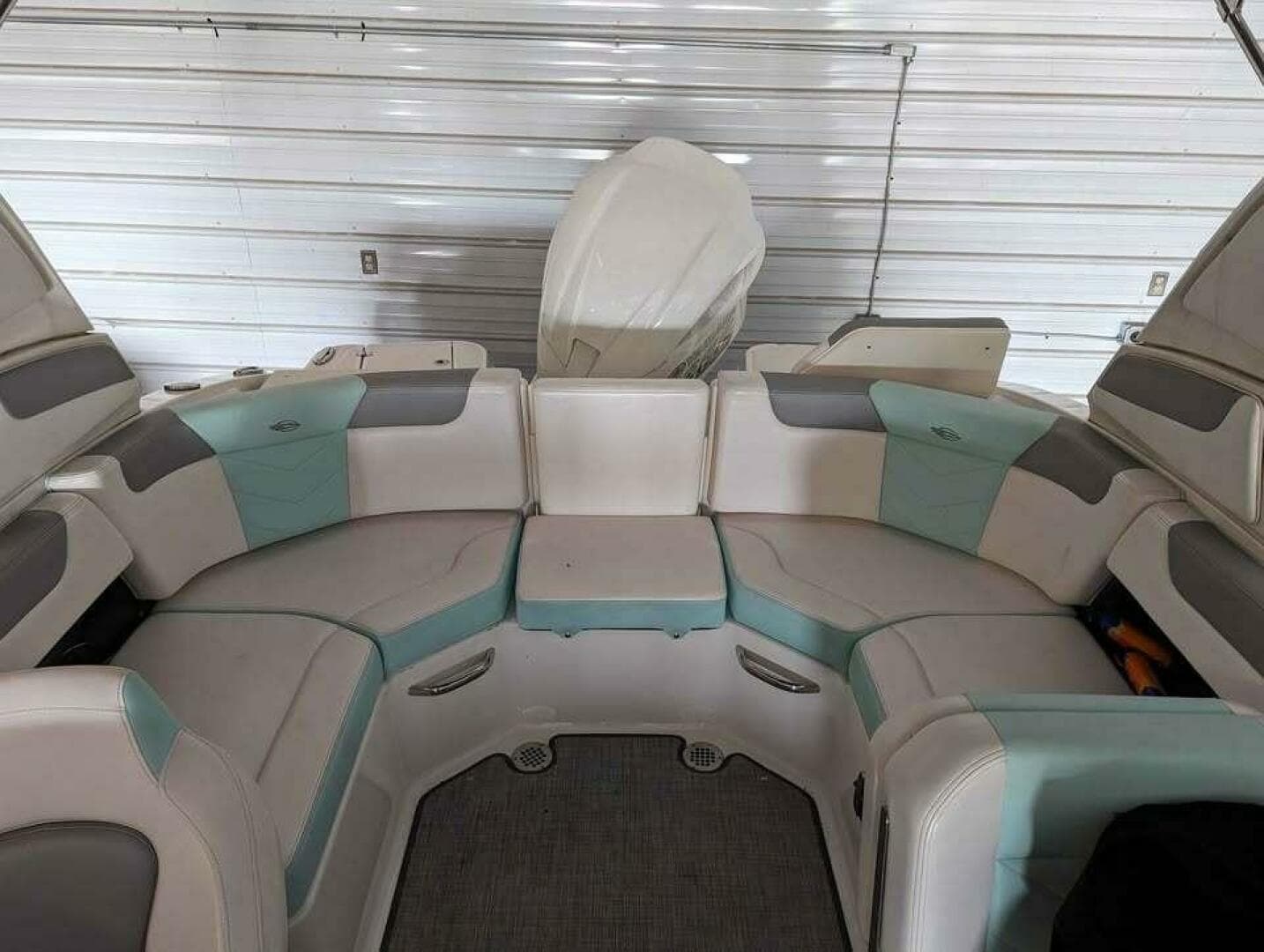 2021 Chaparral 230 Suncoast — photo 10