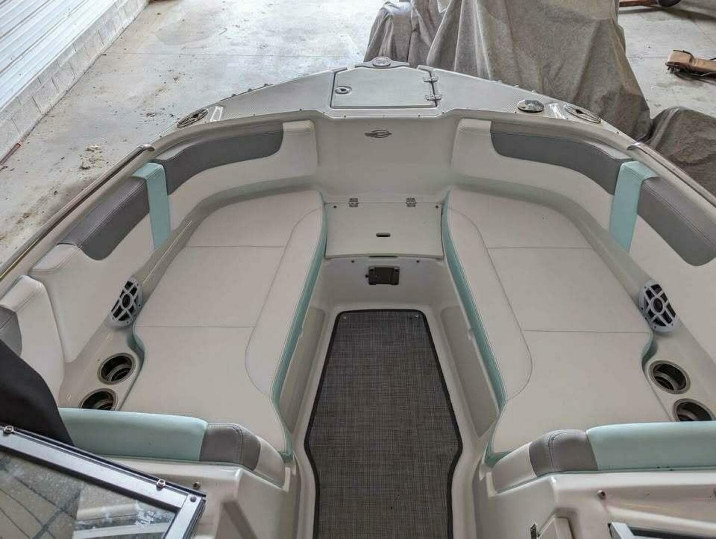 2021 Chaparral 230 Suncoast — photo 13