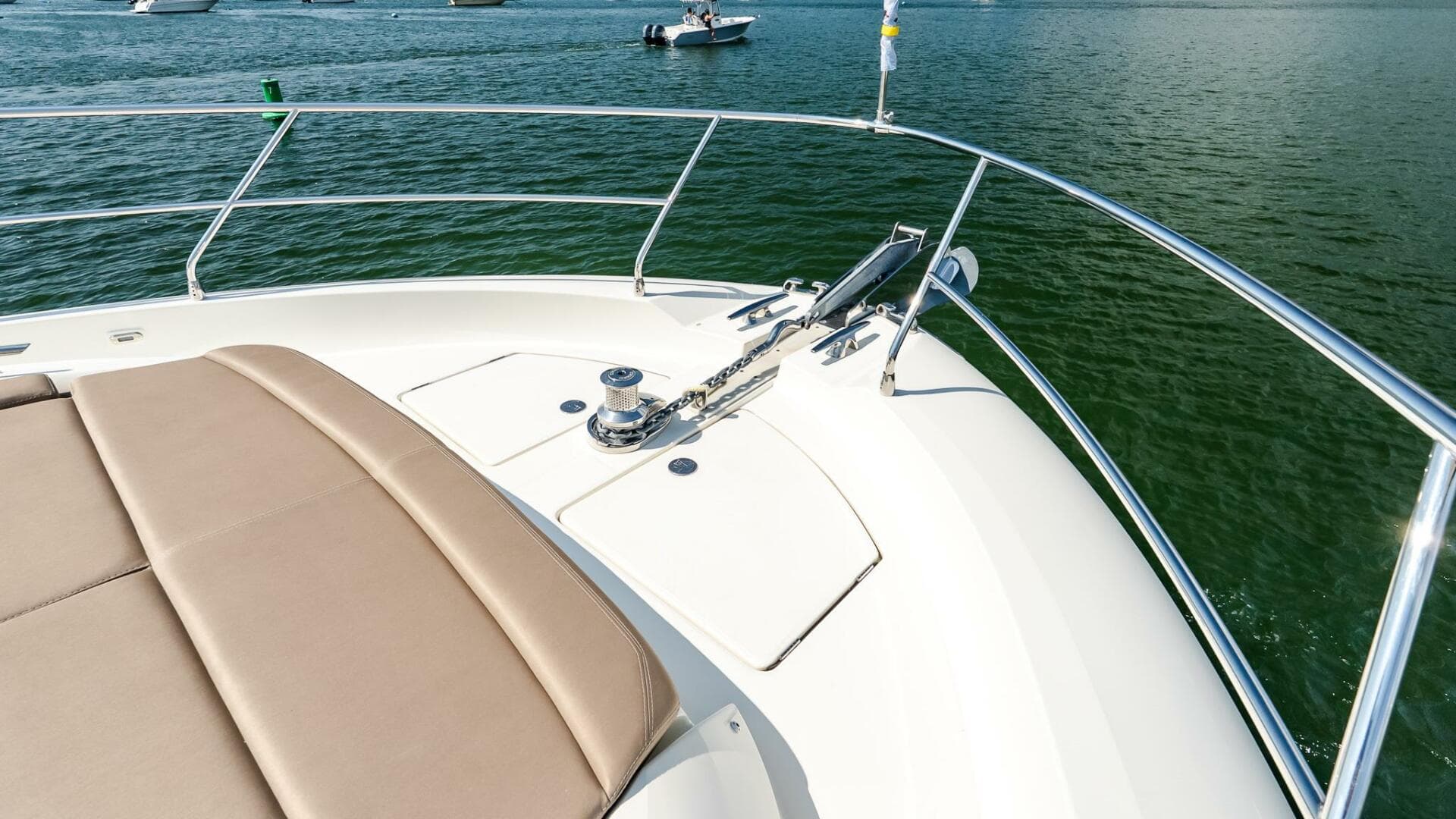 2014 Prestige 550 Flybridge — photo 12