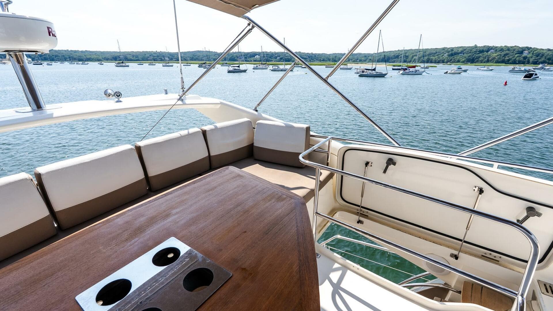 2014 Prestige 550 Flybridge — photo 59