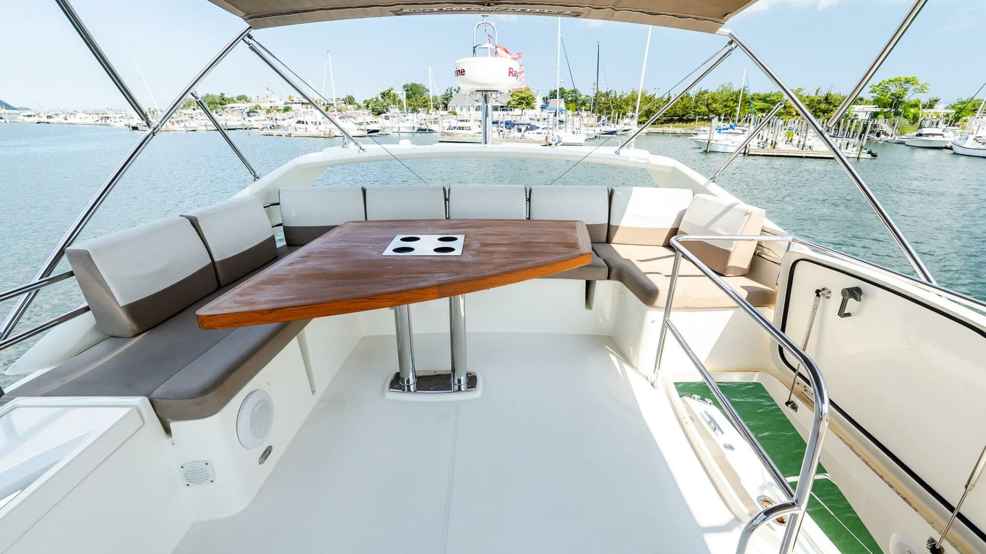 2014 Prestige 550 Flybridge — photo 60