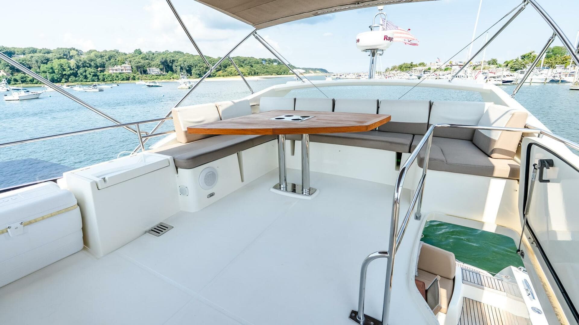 2014 Prestige 550 Flybridge — photo 61