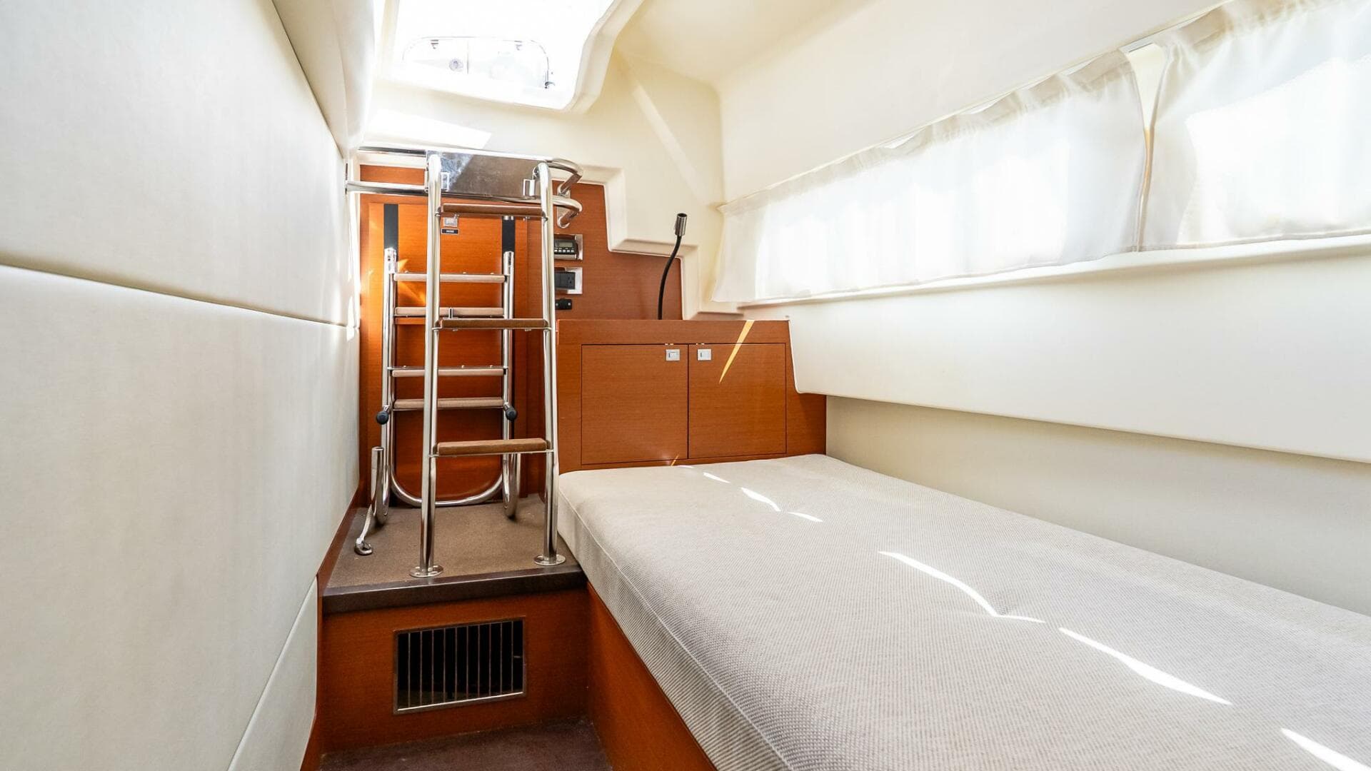 2014 Prestige 550 Flybridge — photo 52