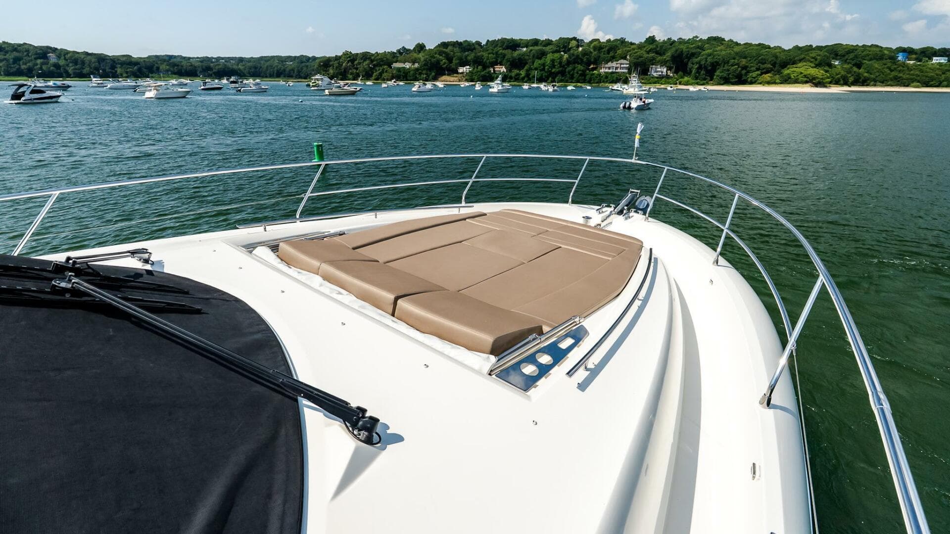 2014 Prestige 550 Flybridge — photo 11