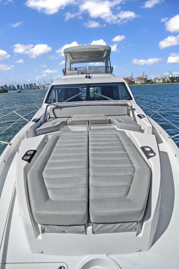 2019 Sunseeker Manhattan 66 — photo 9