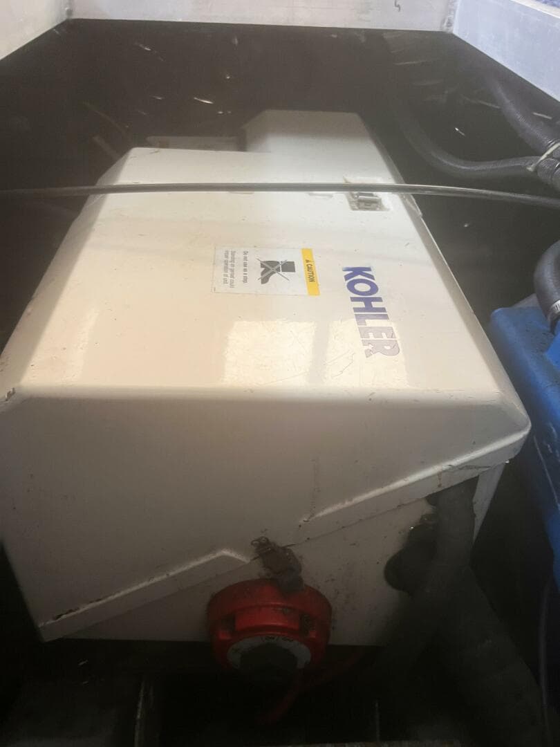 1994 Carver Aft Cabin — photo 54