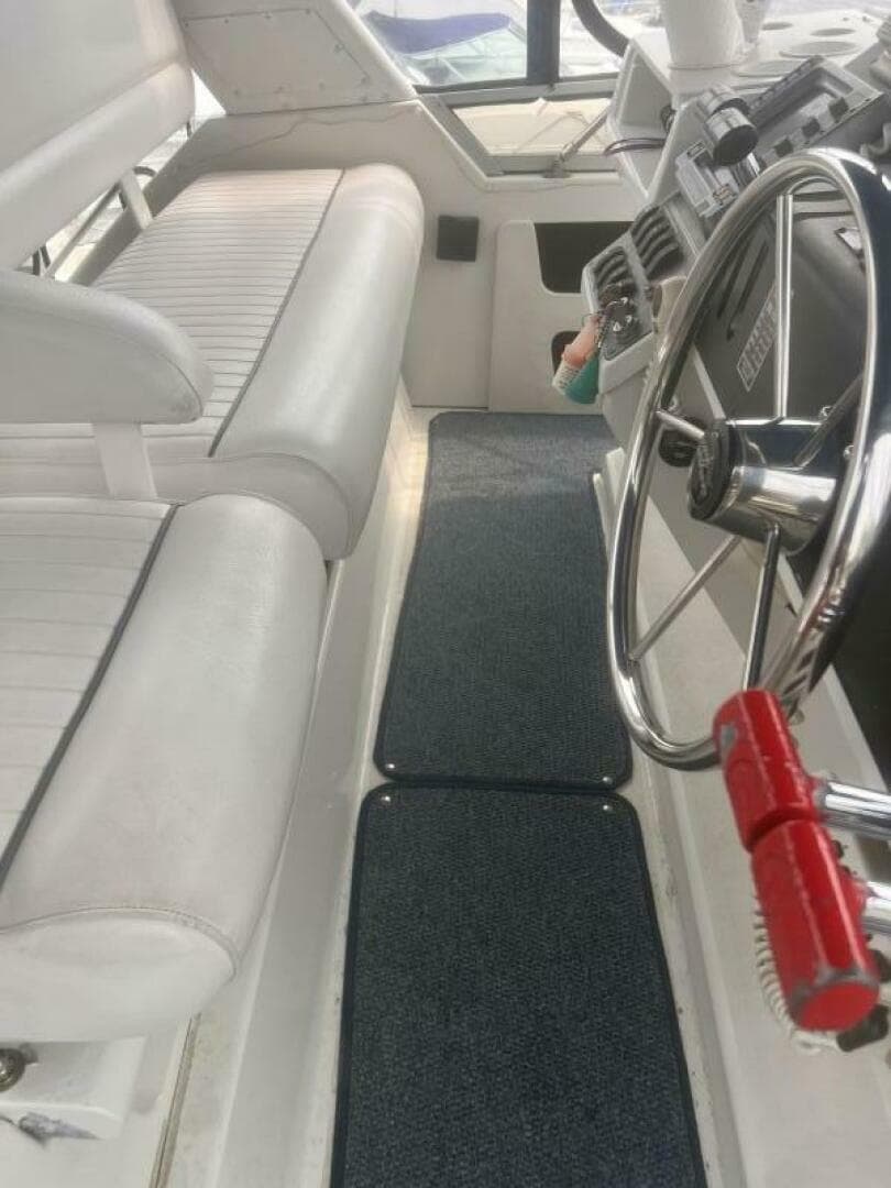 1994 Carver Aft Cabin — photo 15