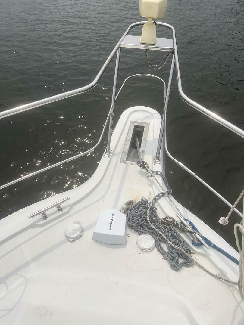 1994 Carver Aft Cabin — photo 10