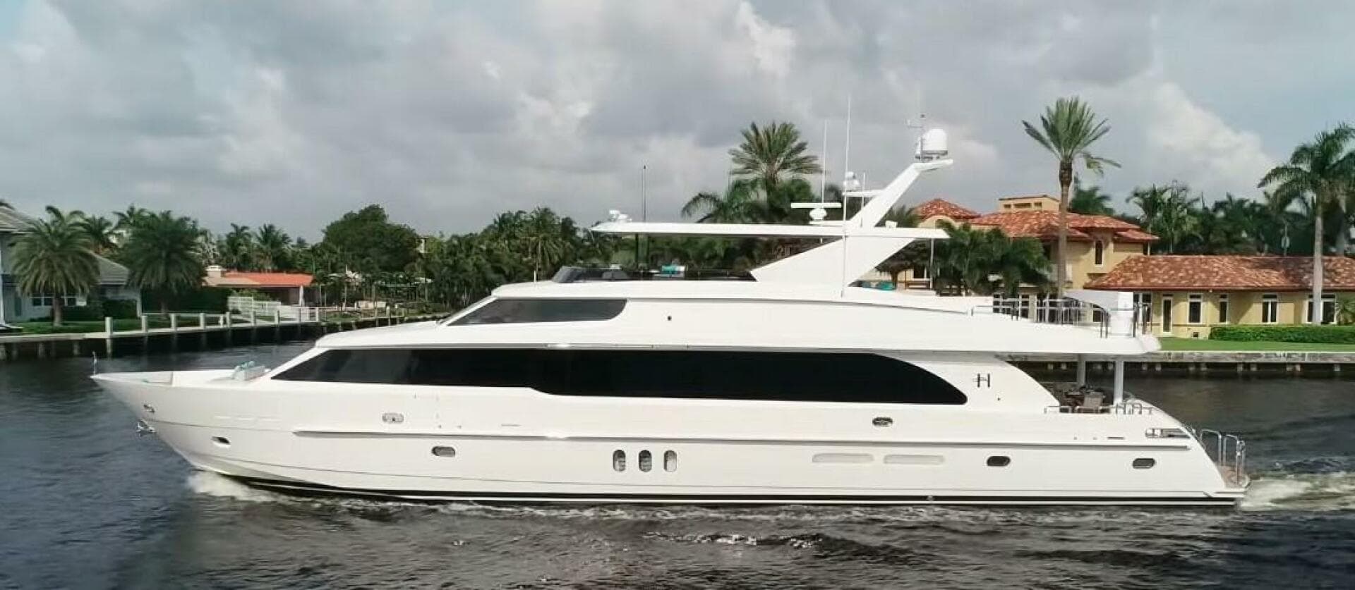 2017 Hargrave Raised Pilothouse — photo 1