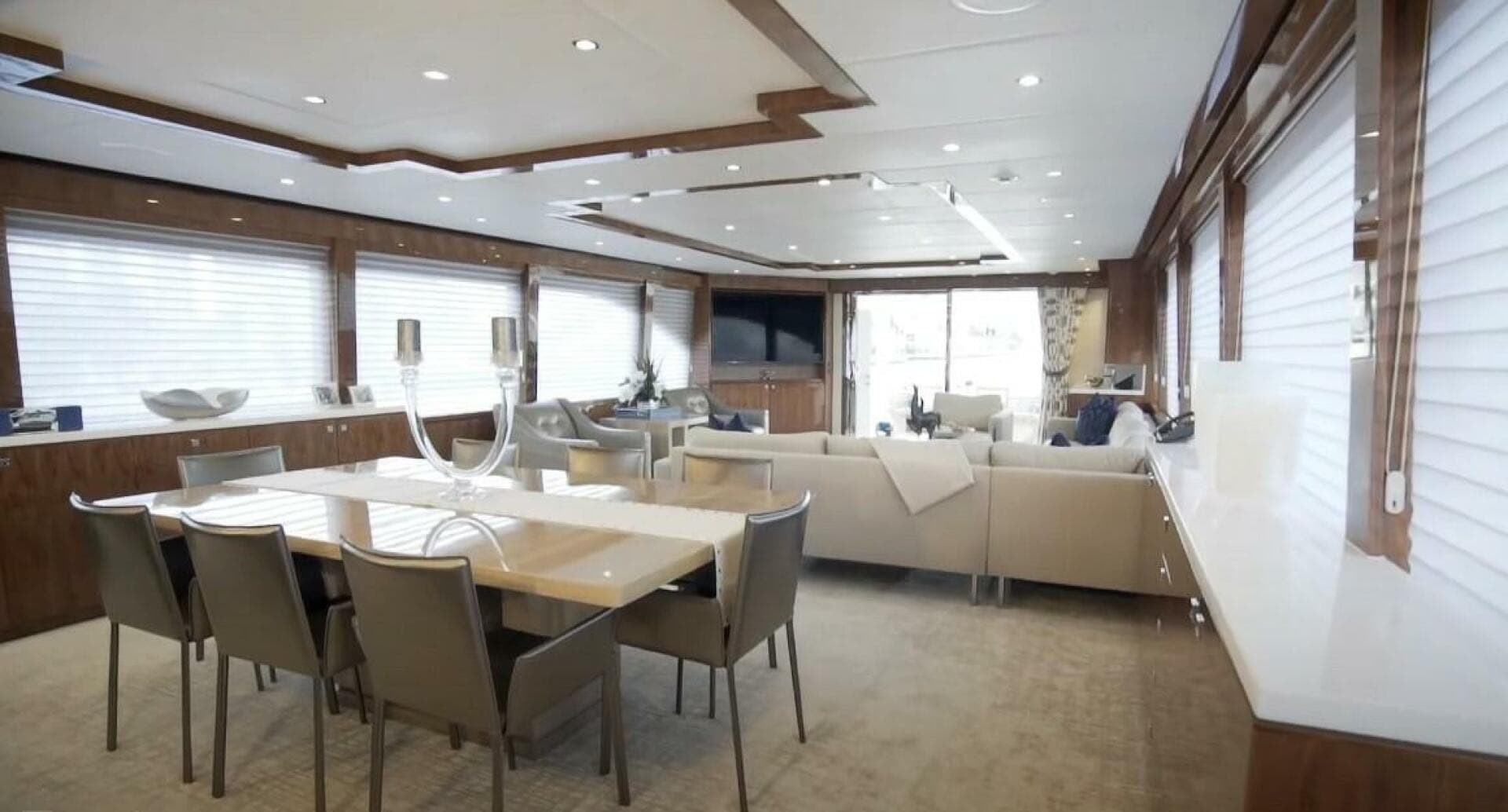 2017 Hargrave Raised Pilothouse — photo 9