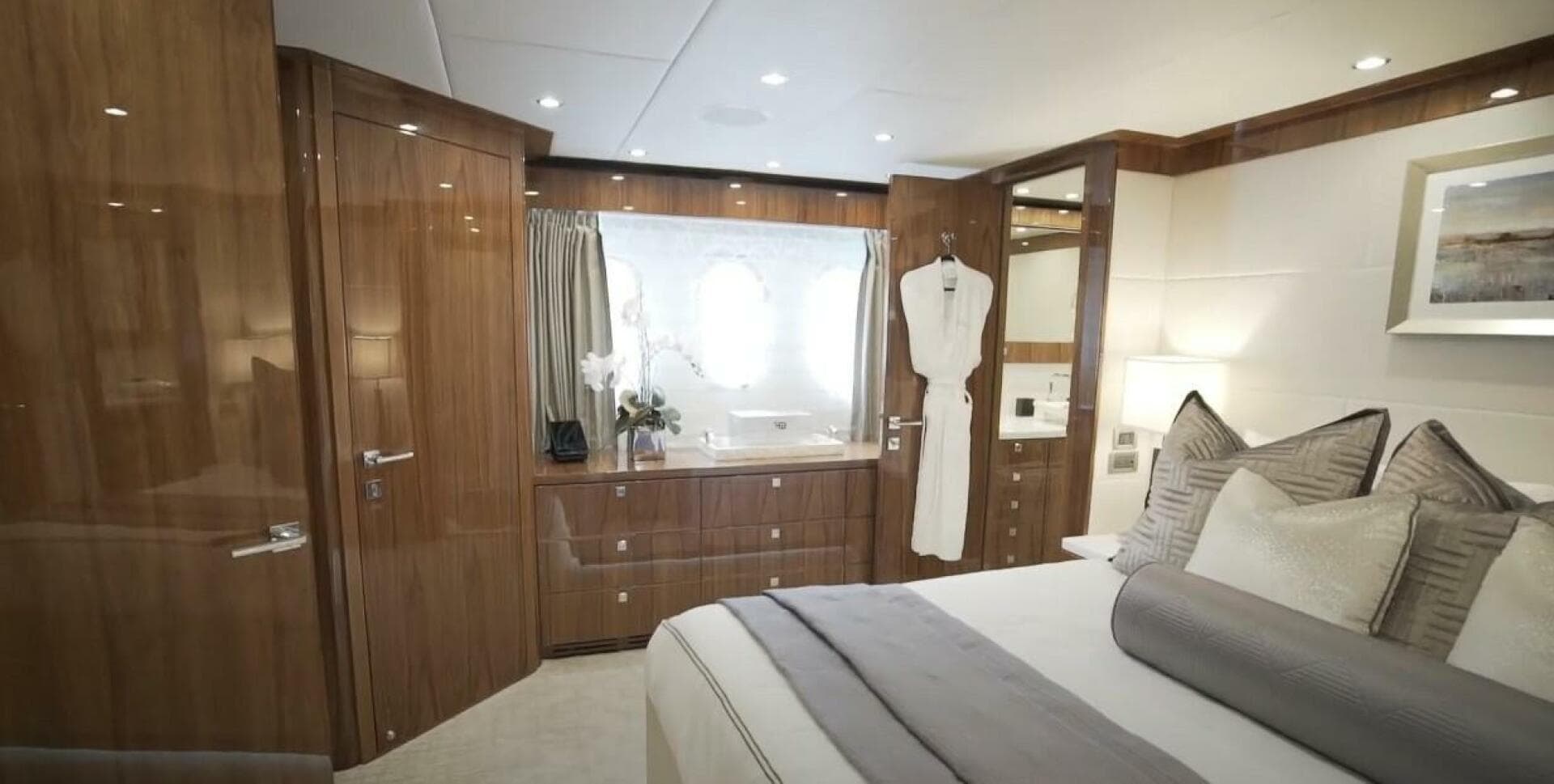 2017 Hargrave Raised Pilothouse — photo 17