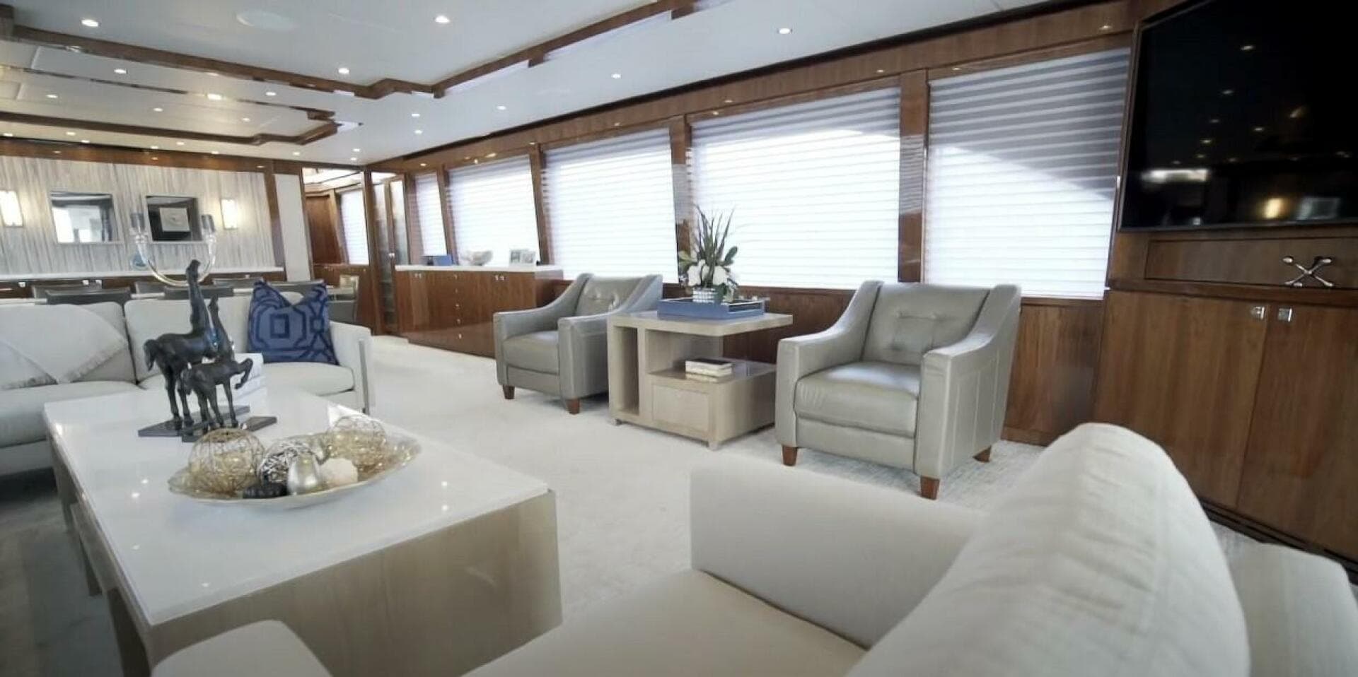 2017 Hargrave Raised Pilothouse — photo 5