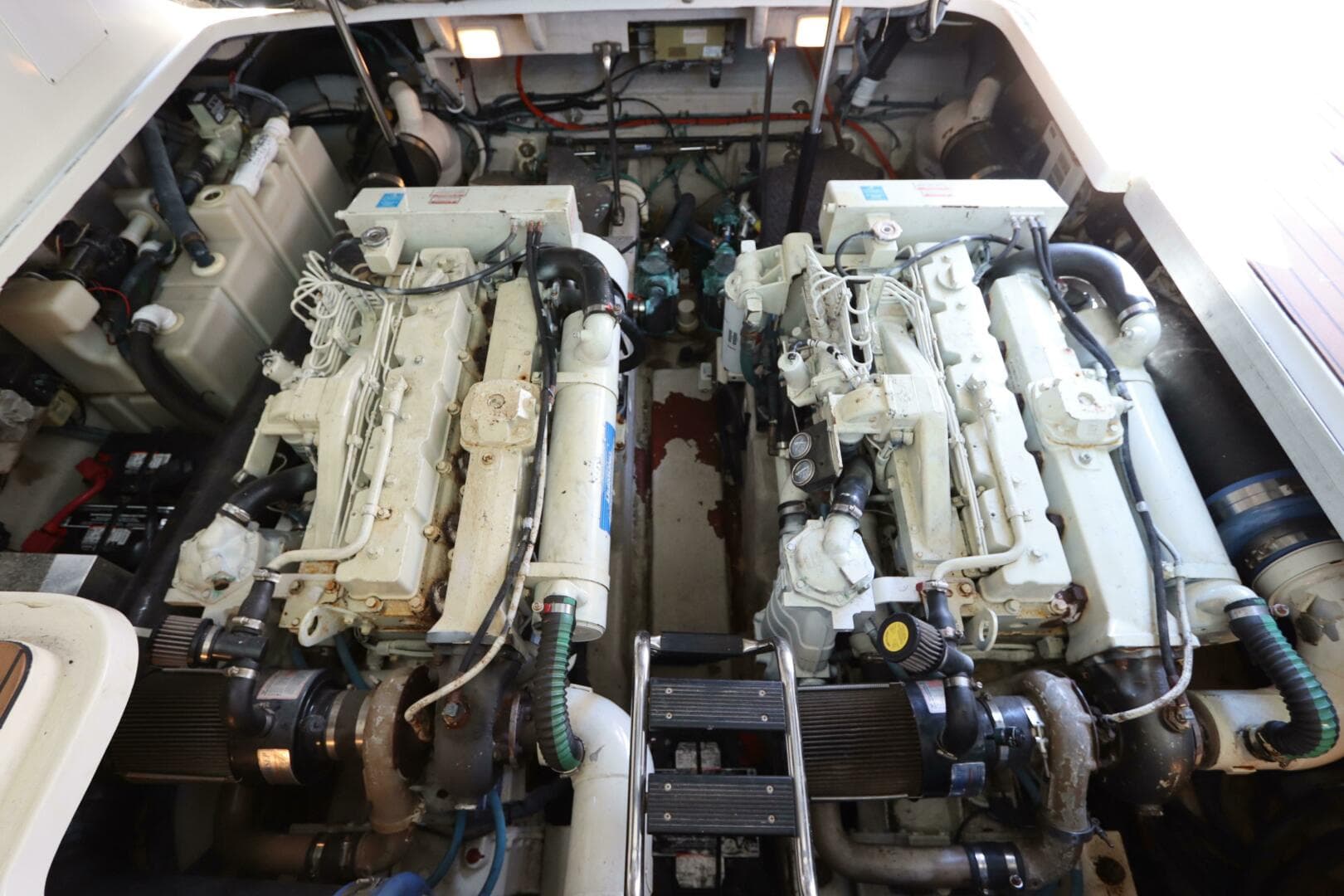 2004 Sea Ray 420 Sundancer — photo 51