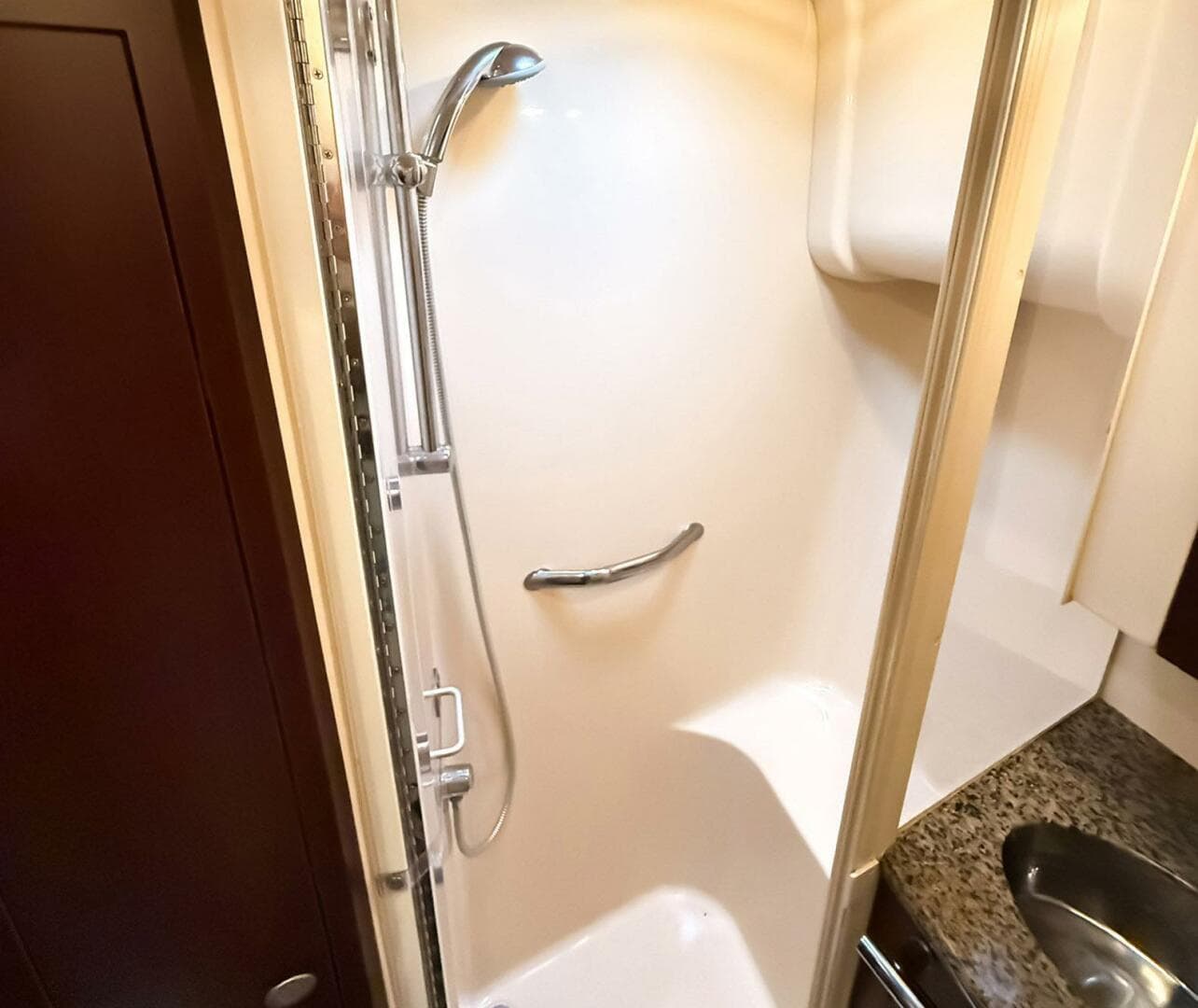 2008 Sea Ray 44 Sedan Bridge — photo 24