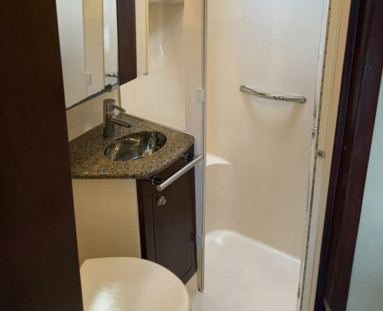 2008 Sea Ray 44 Sedan Bridge — photo 18