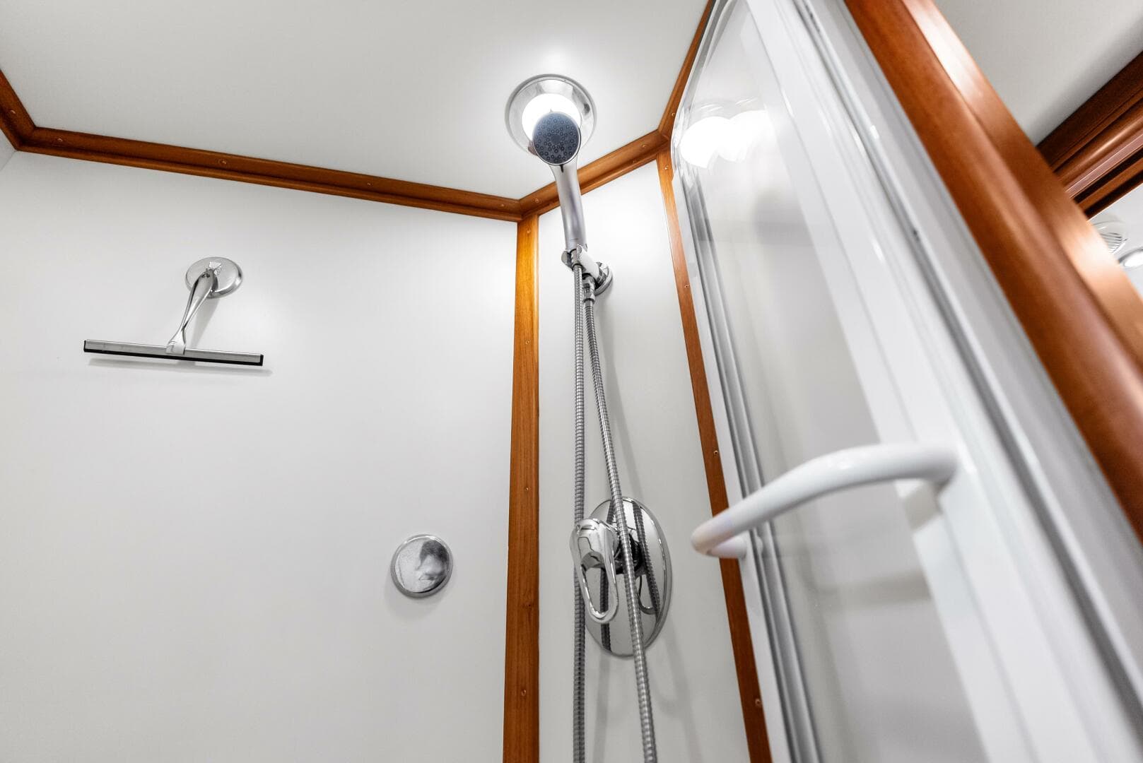 2005 Grand Banks 72 Aleutian Rp — photo 180