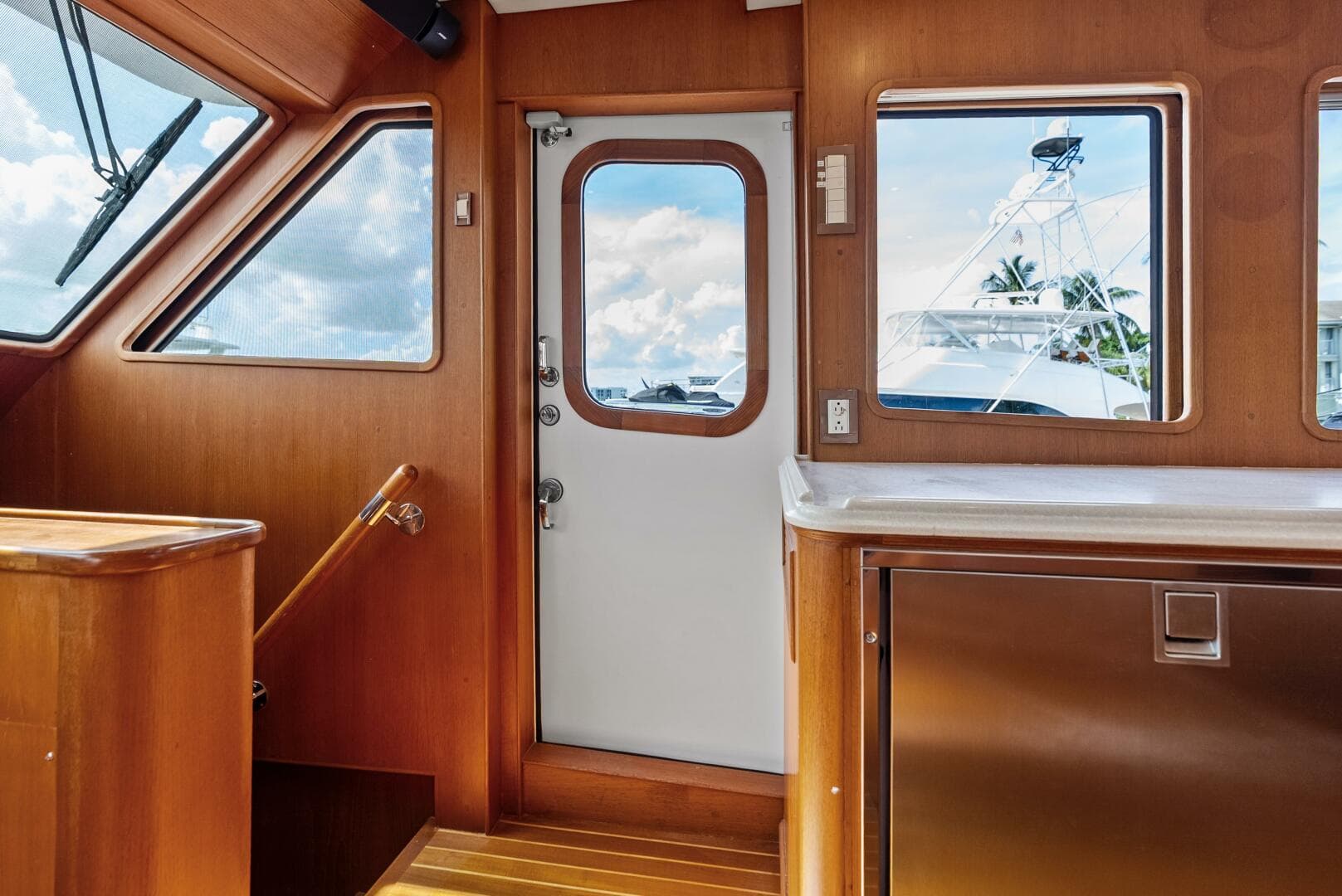 2005 Grand Banks 72 Aleutian Rp — photo 114