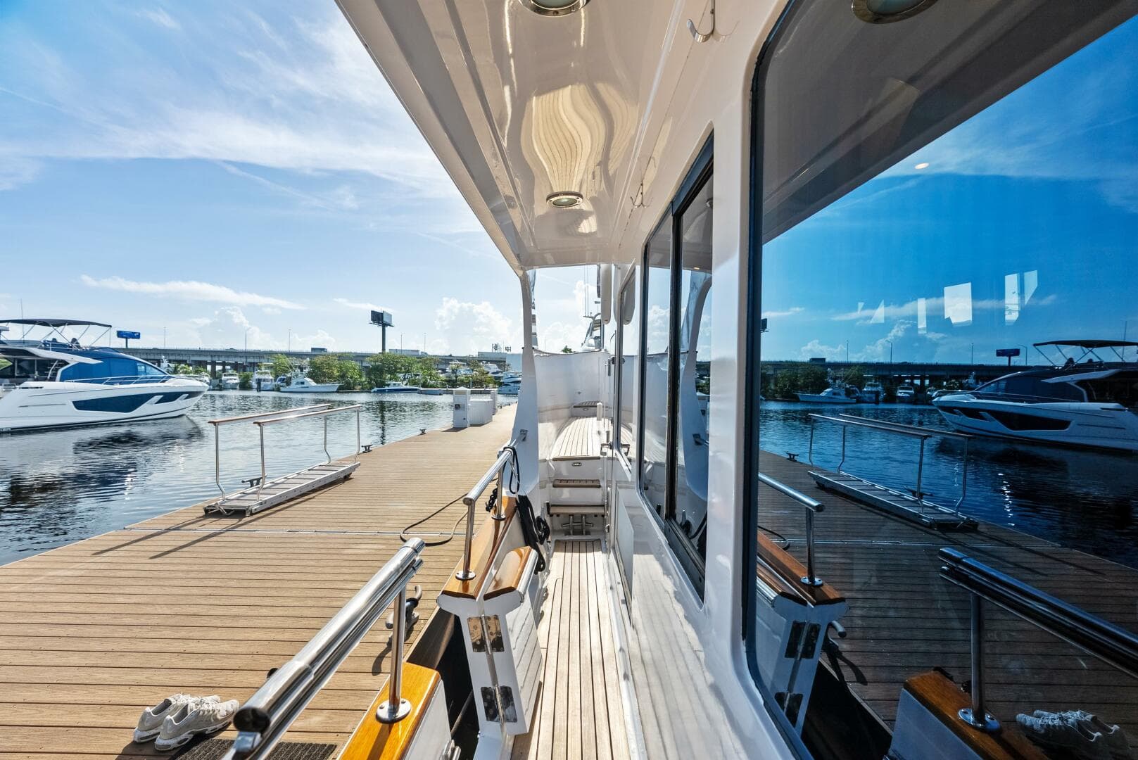 2005 Grand Banks 72 Aleutian Rp — photo 138