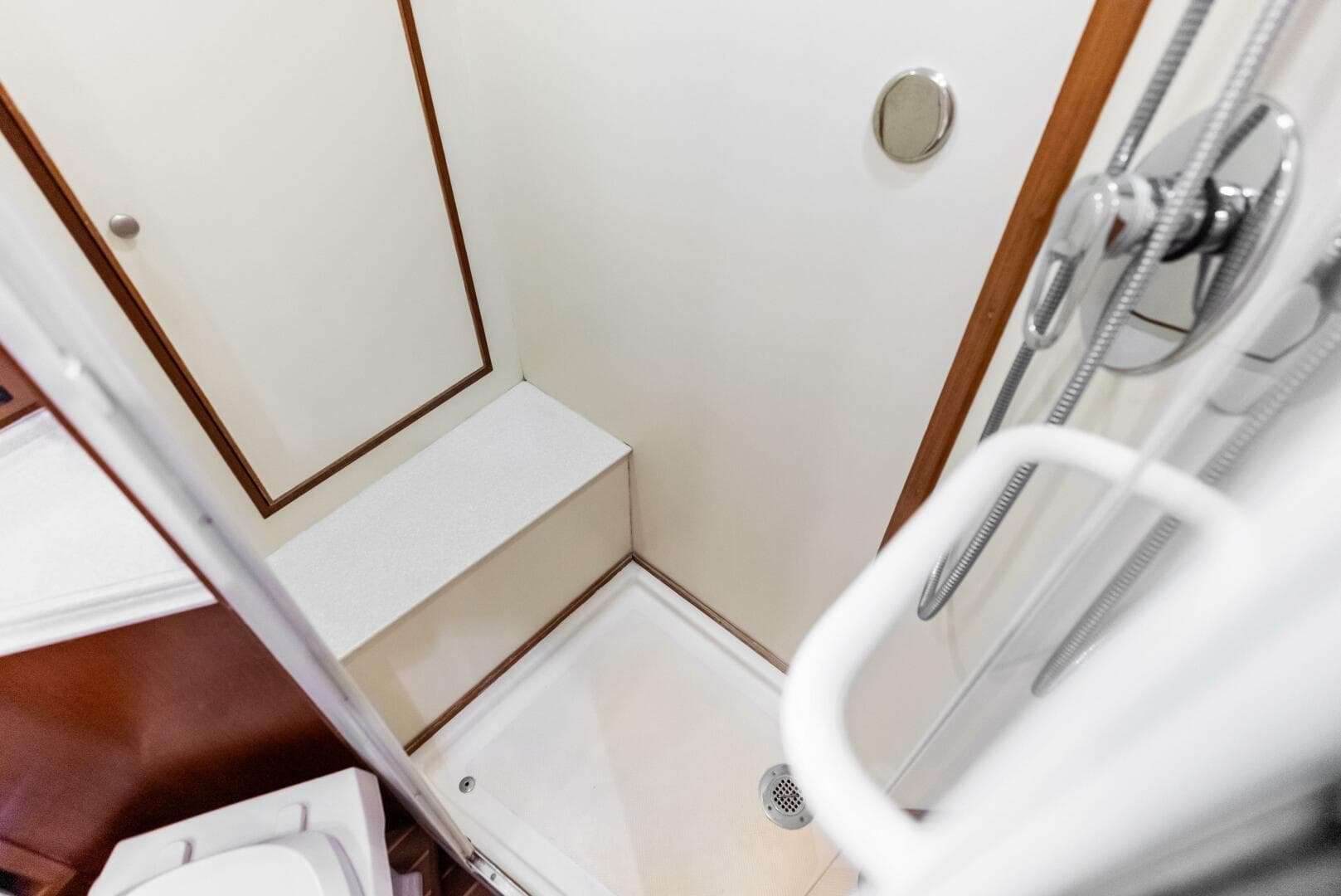 2005 Grand Banks 72 Aleutian Rp — photo 130