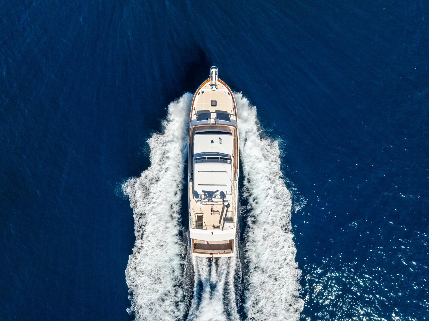 2005 Grand Banks 72 Aleutian Rp — photo 15