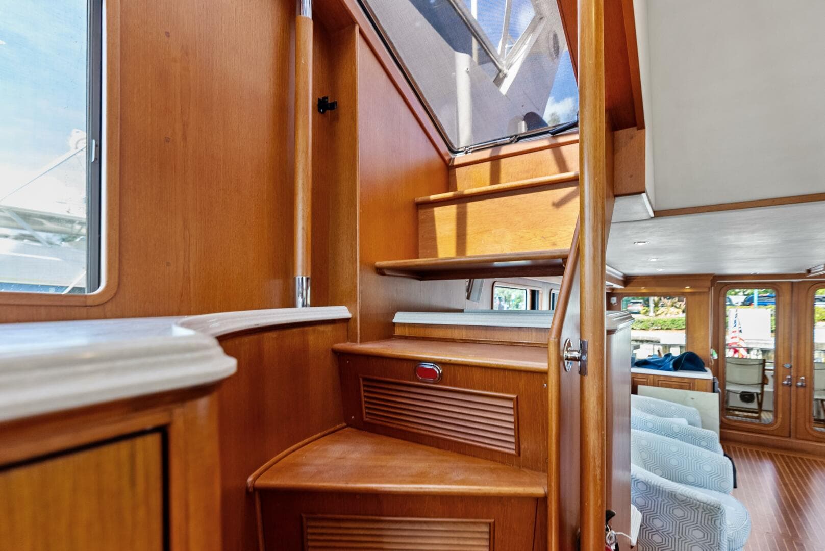 2005 Grand Banks 72 Aleutian Rp — photo 113