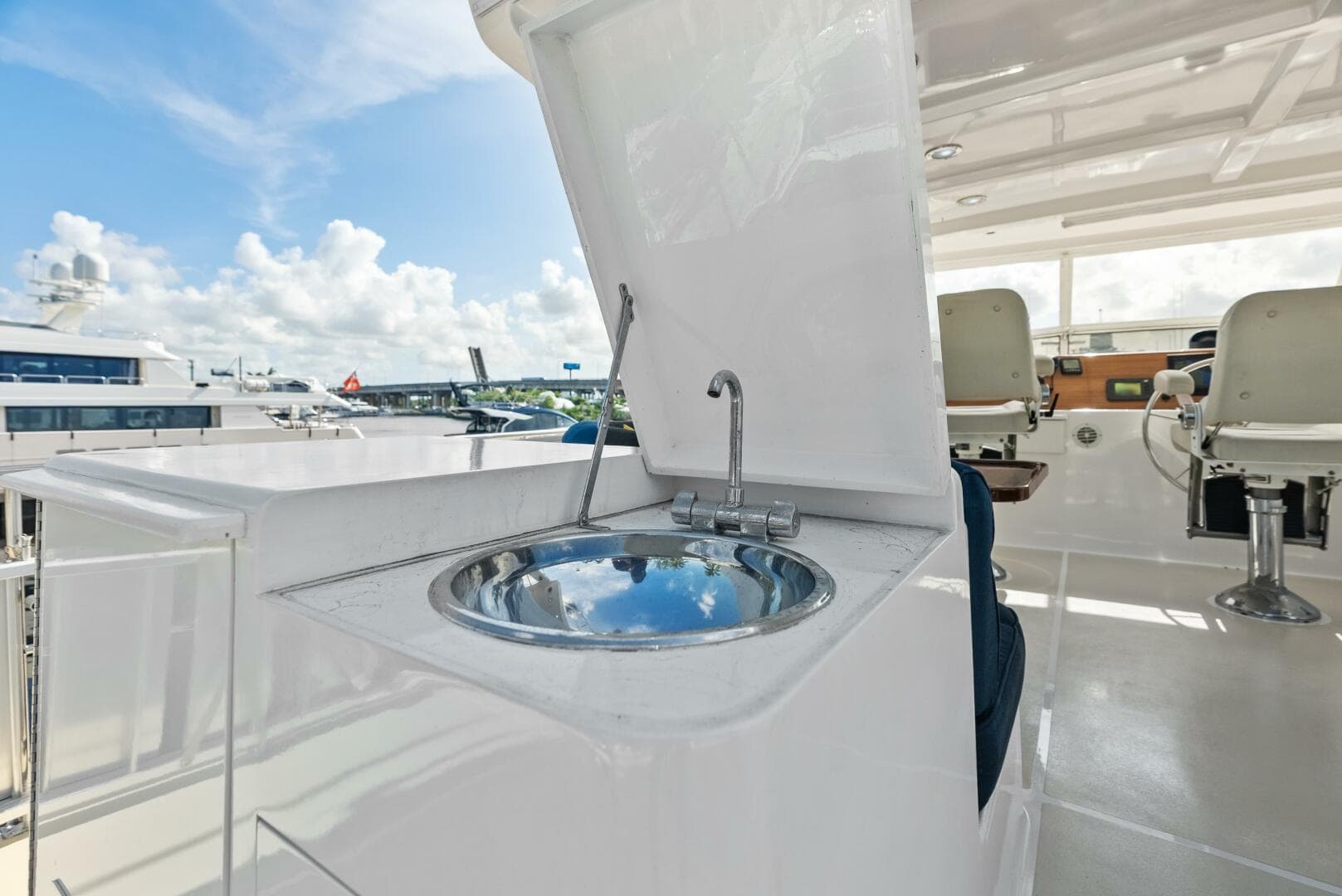 2005 Grand Banks 72 Aleutian Rp — photo 154