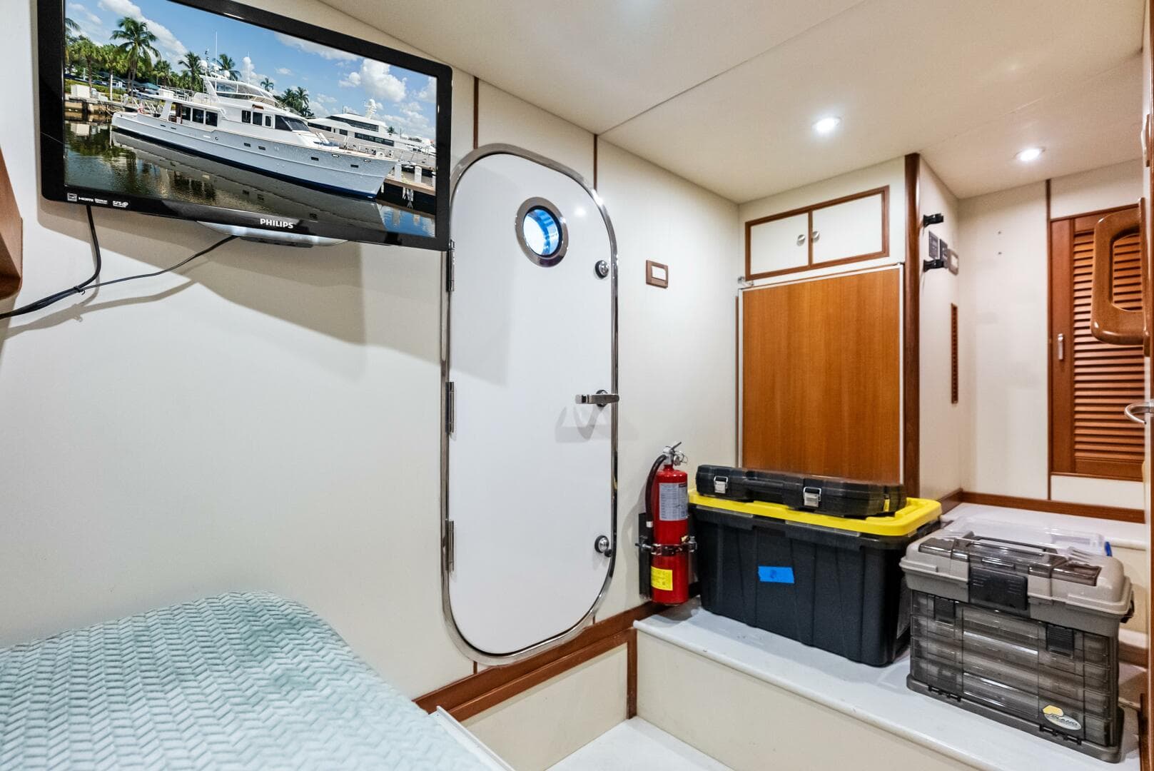 2005 Grand Banks 72 Aleutian Rp — photo 174