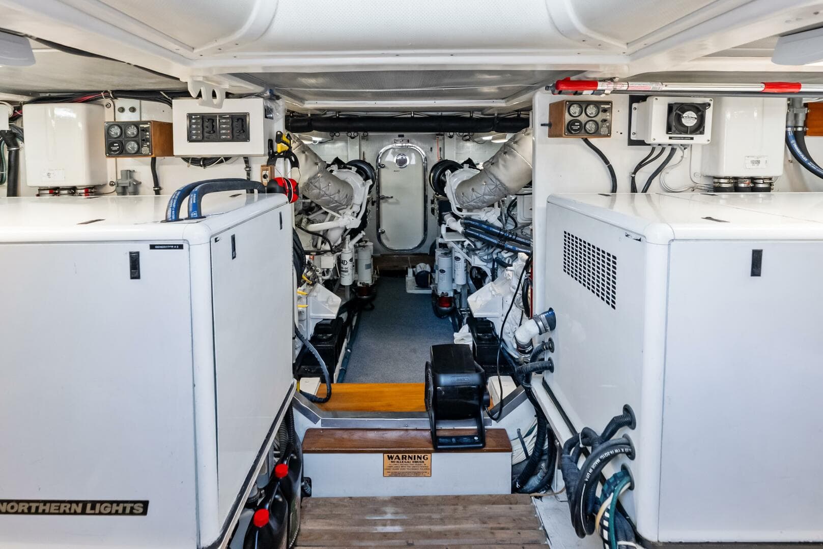 2005 Grand Banks 72 Aleutian Rp — photo 166