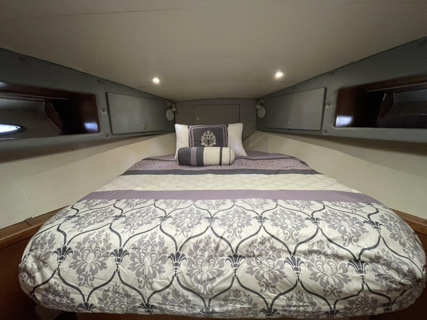 2002 Navigator 53 Classic — photo 46