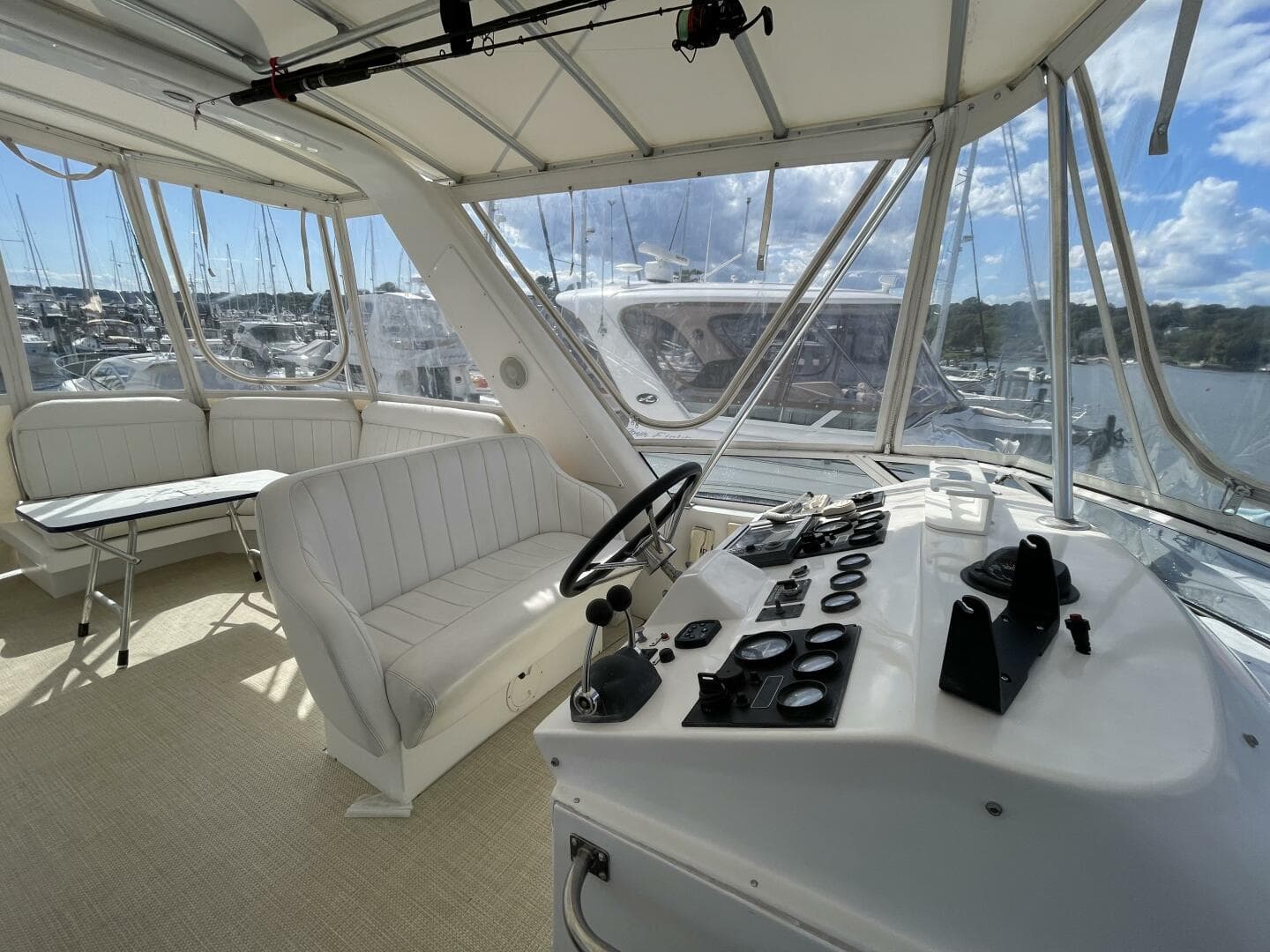 2002 Navigator 53 Classic — photo 30