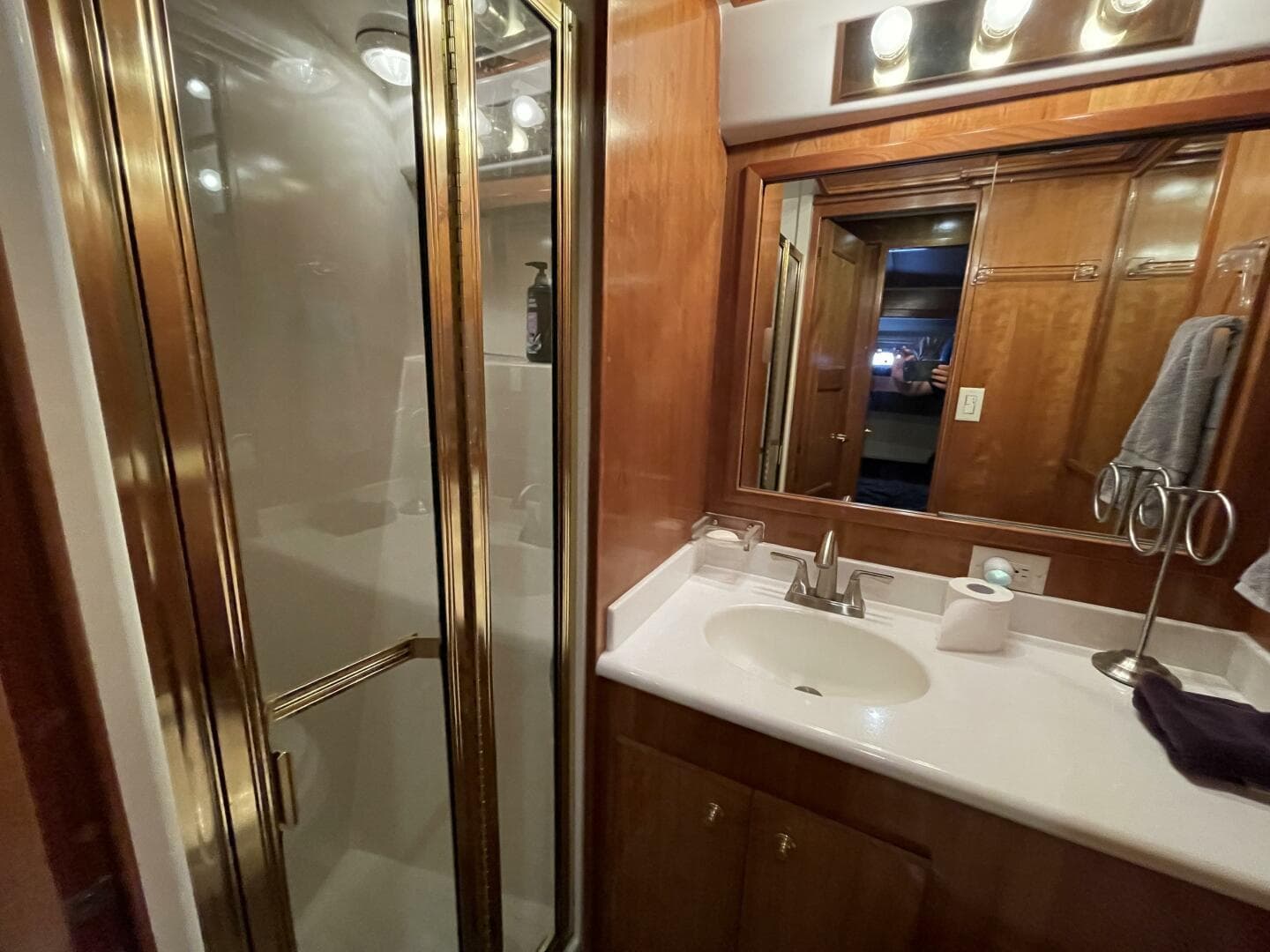 2002 Navigator 53 Classic — photo 48