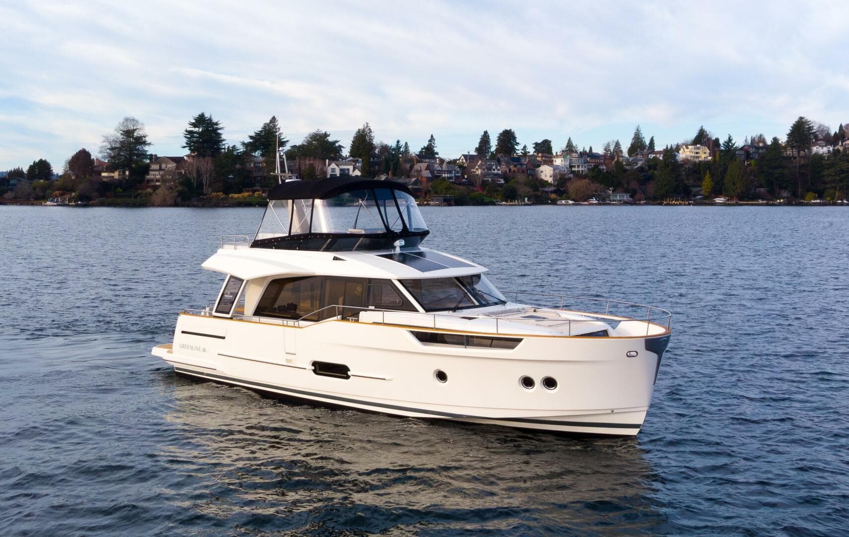 2023 Greenline 48 Fly — photo 1