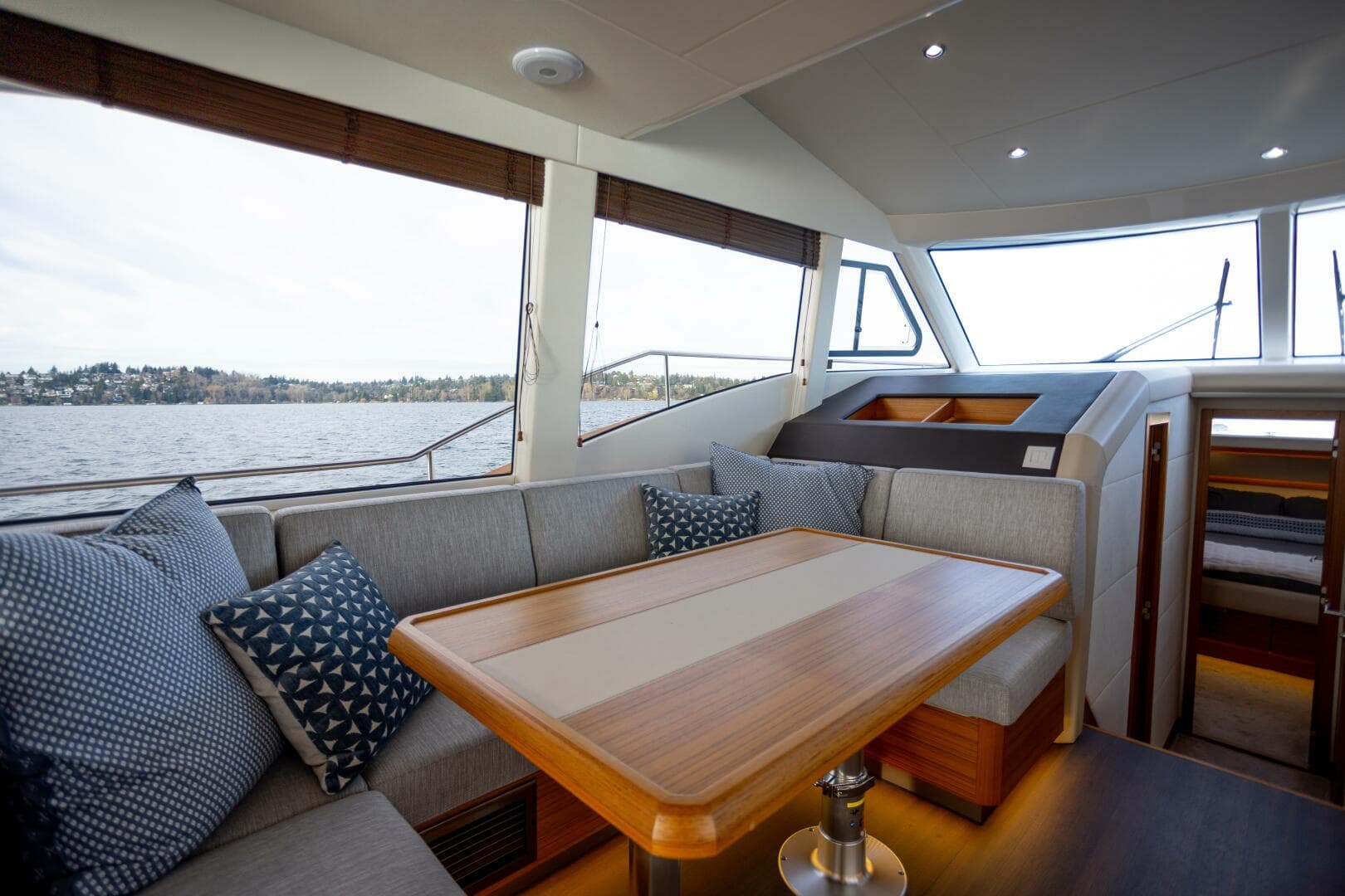 2023 Greenline 48 Fly — photo 4